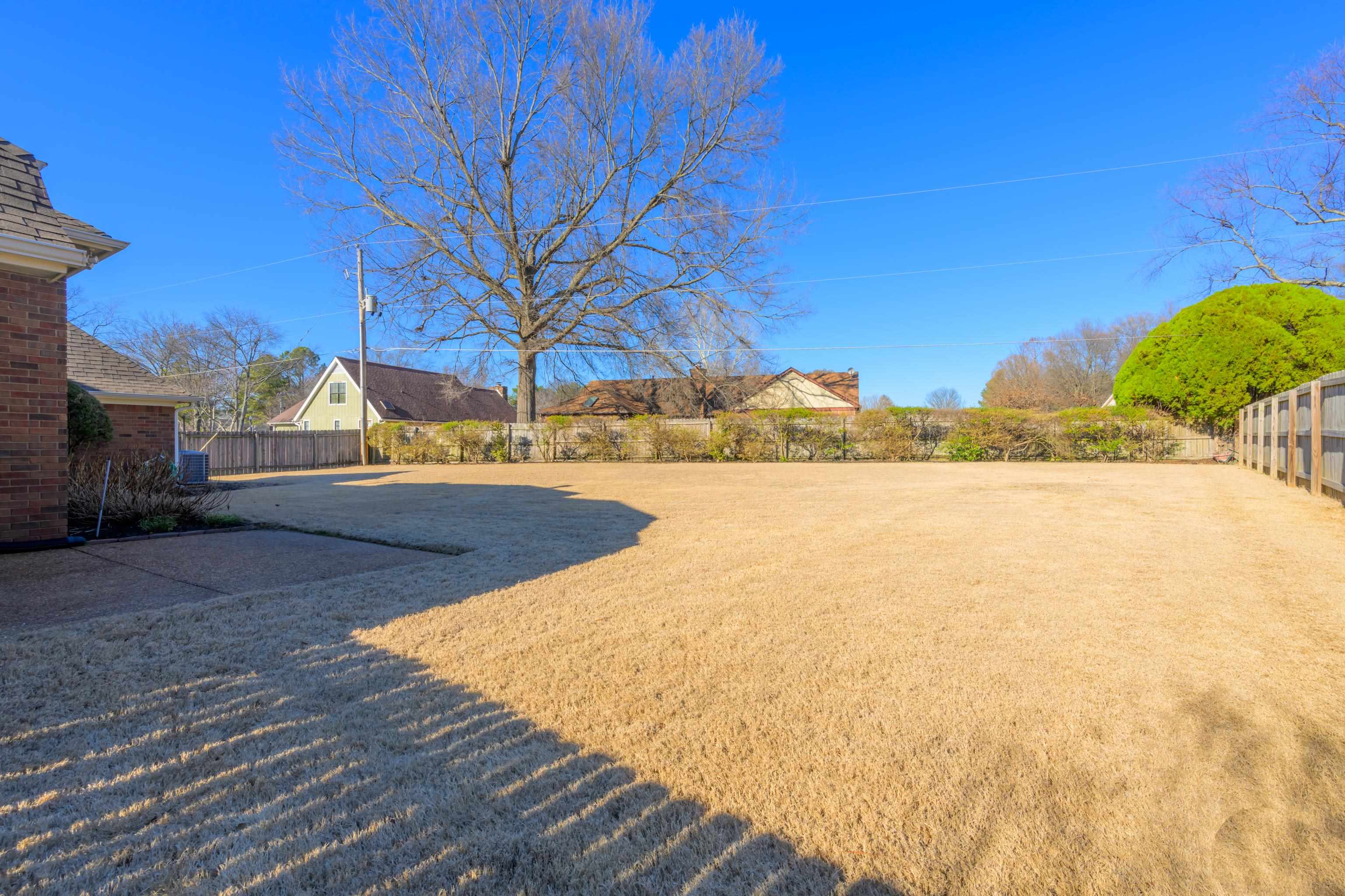 8386 KING WILLIAM DR
