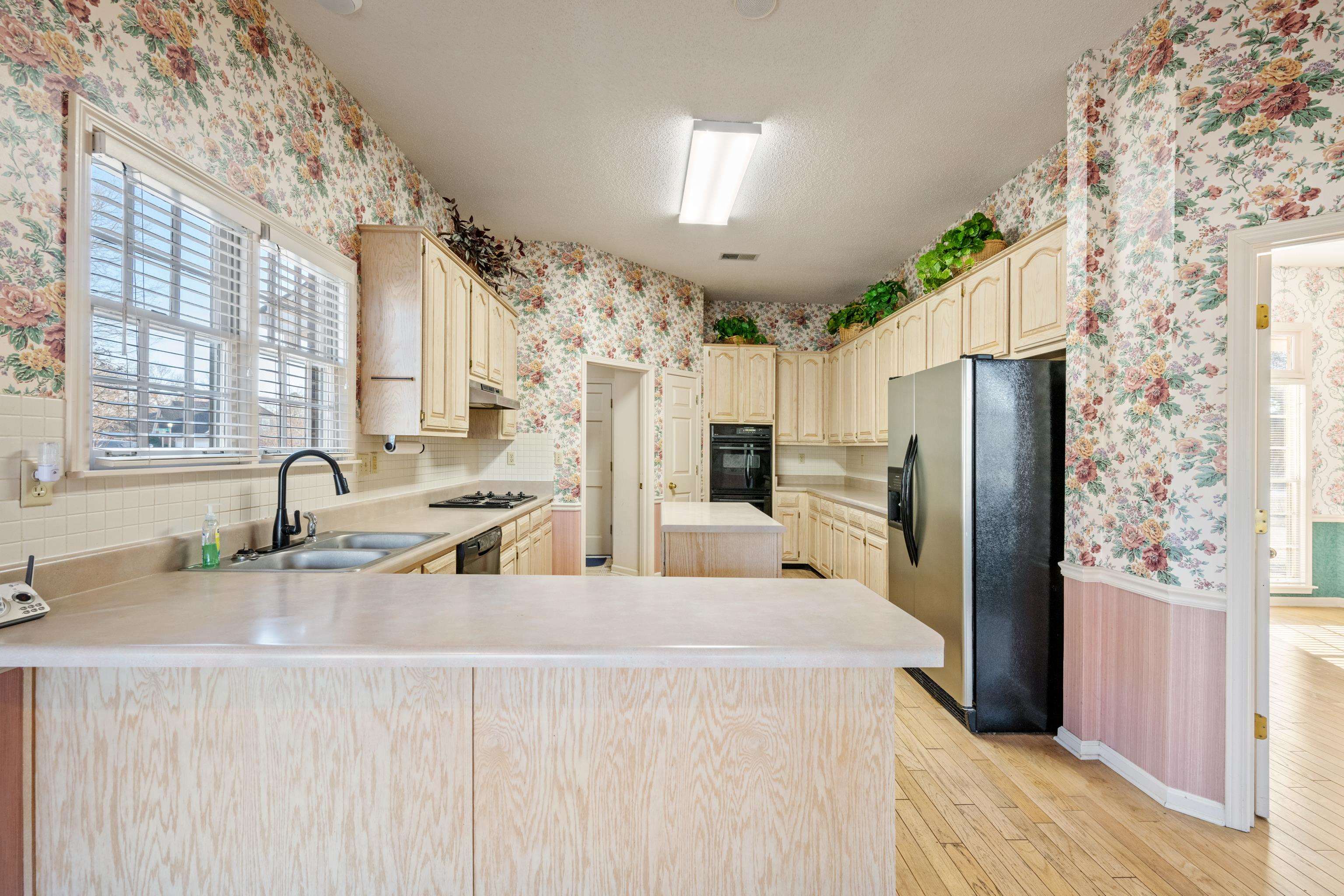 8386 KING WILLIAM DR