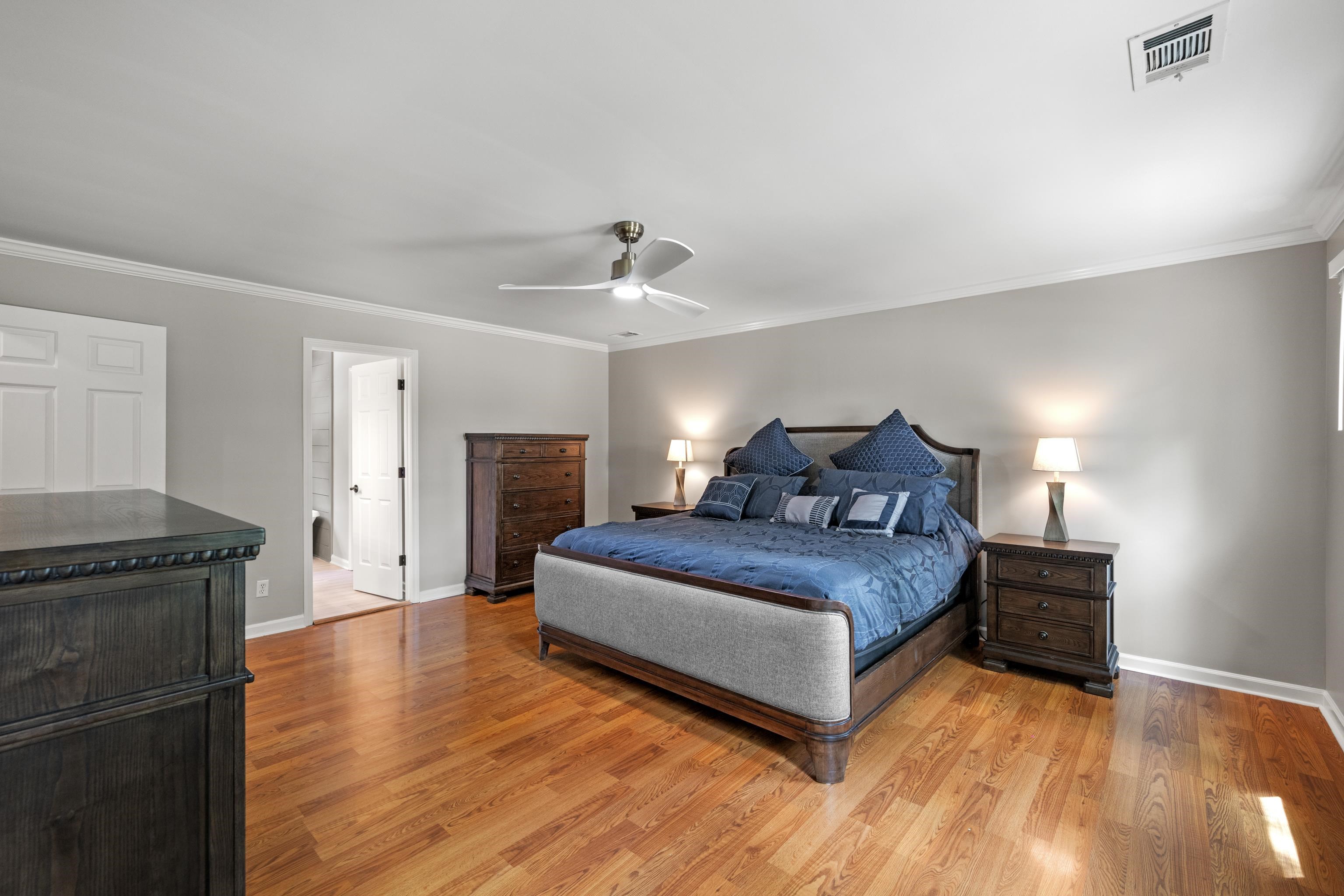 874 MERCERSBURG CV