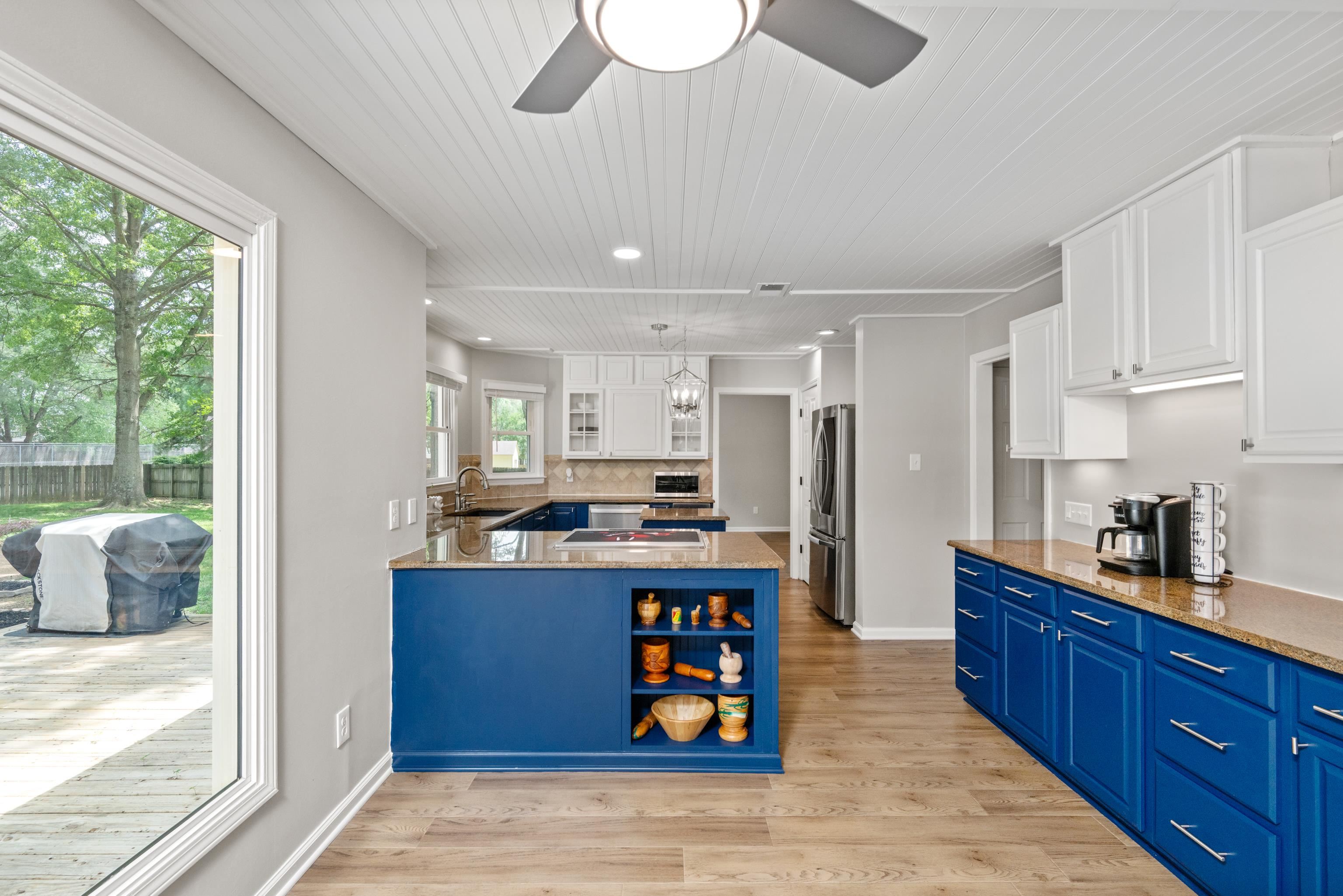 874 MERCERSBURG CV