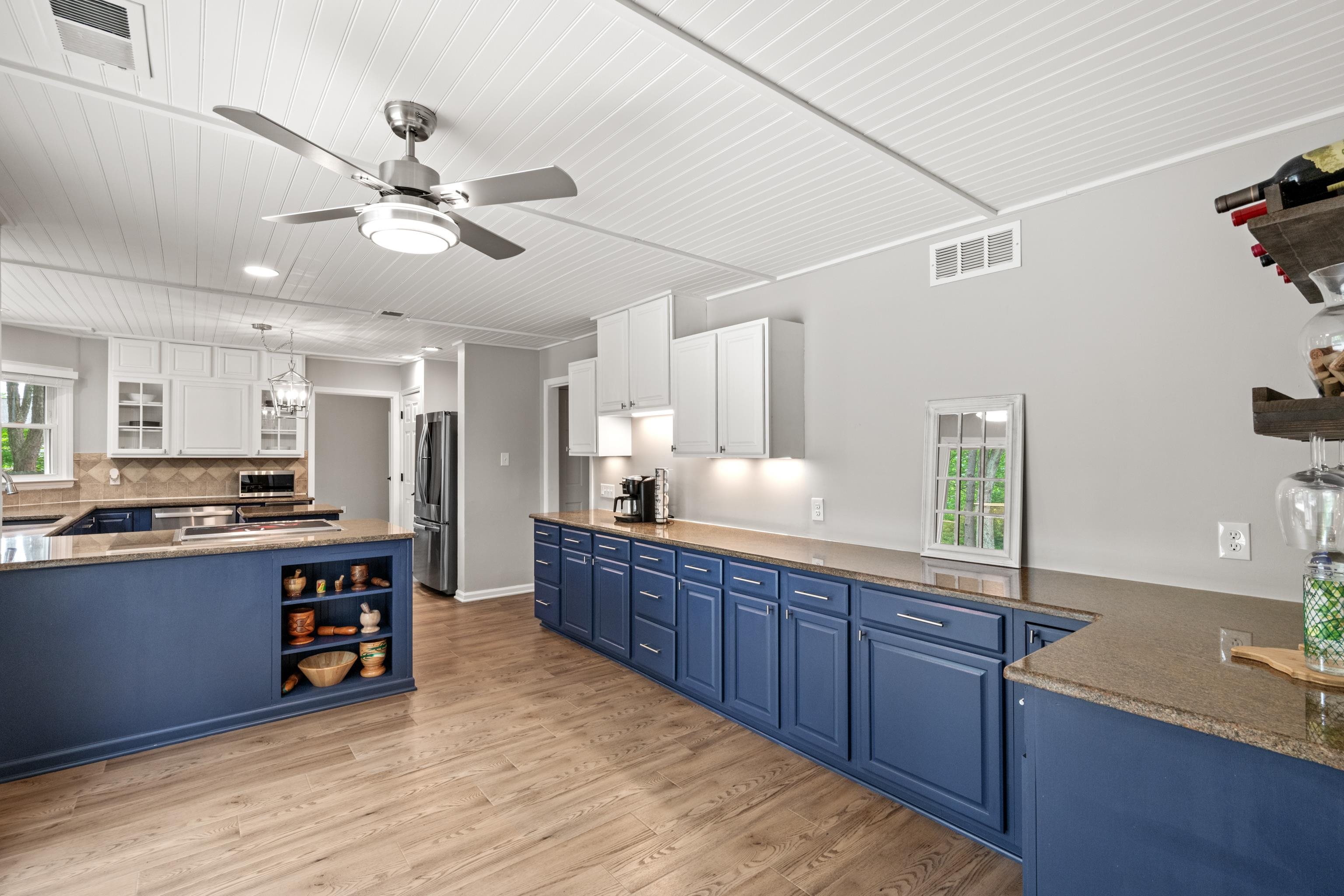 874 MERCERSBURG CV