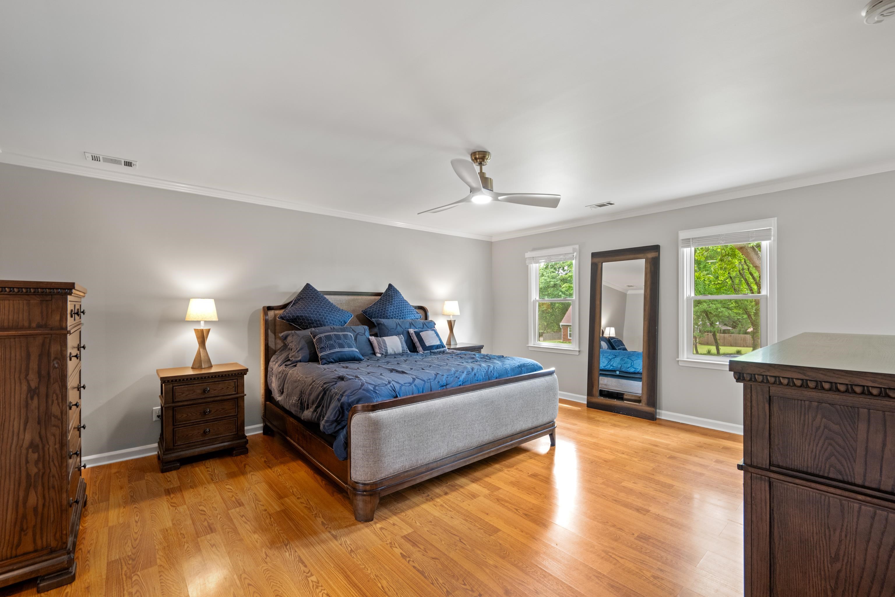 874 MERCERSBURG CV