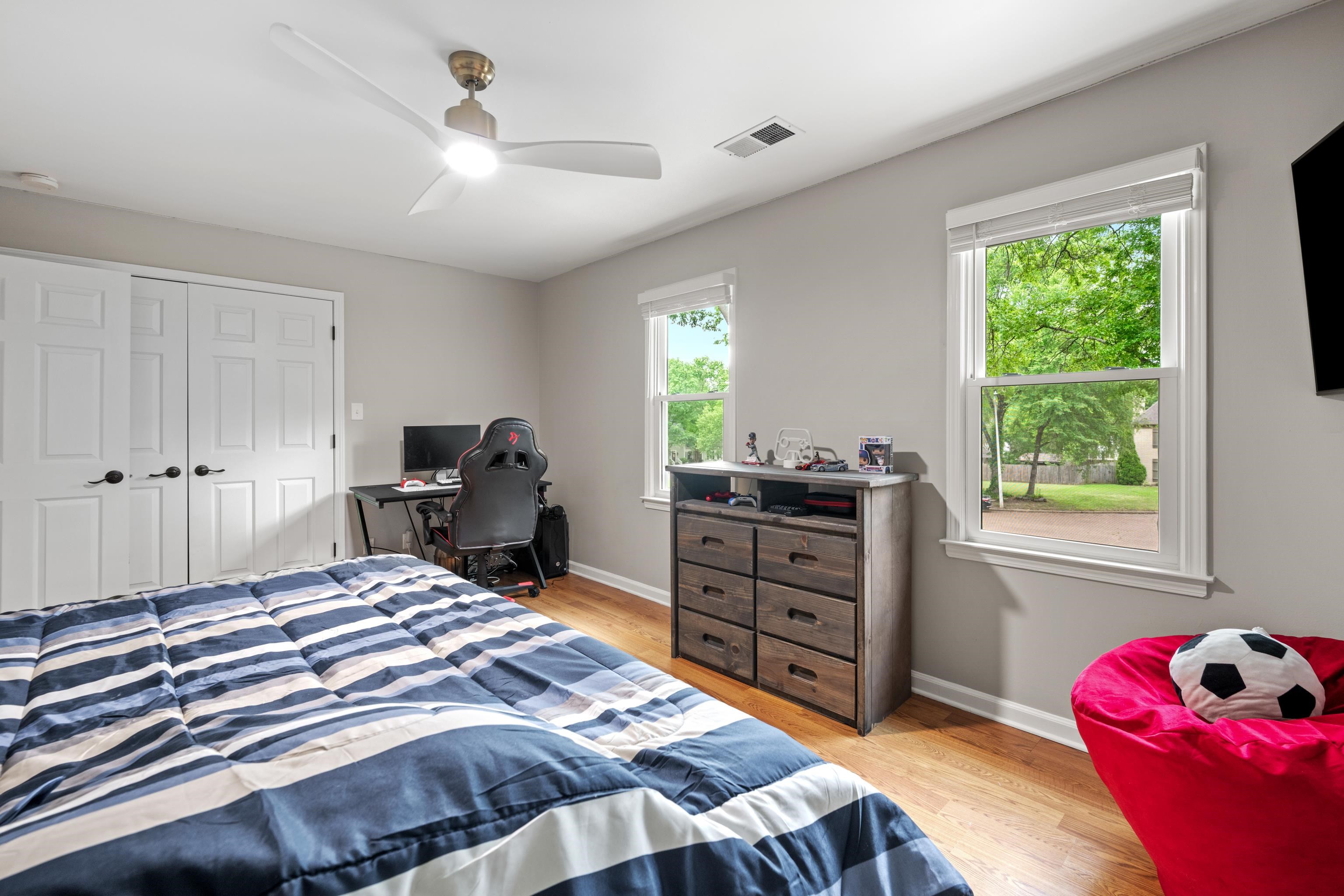 874 MERCERSBURG CV
