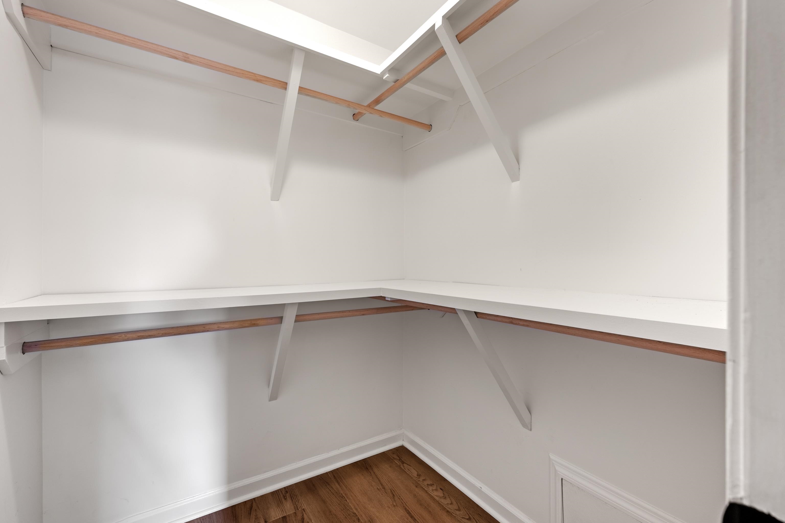 874 MERCERSBURG CV