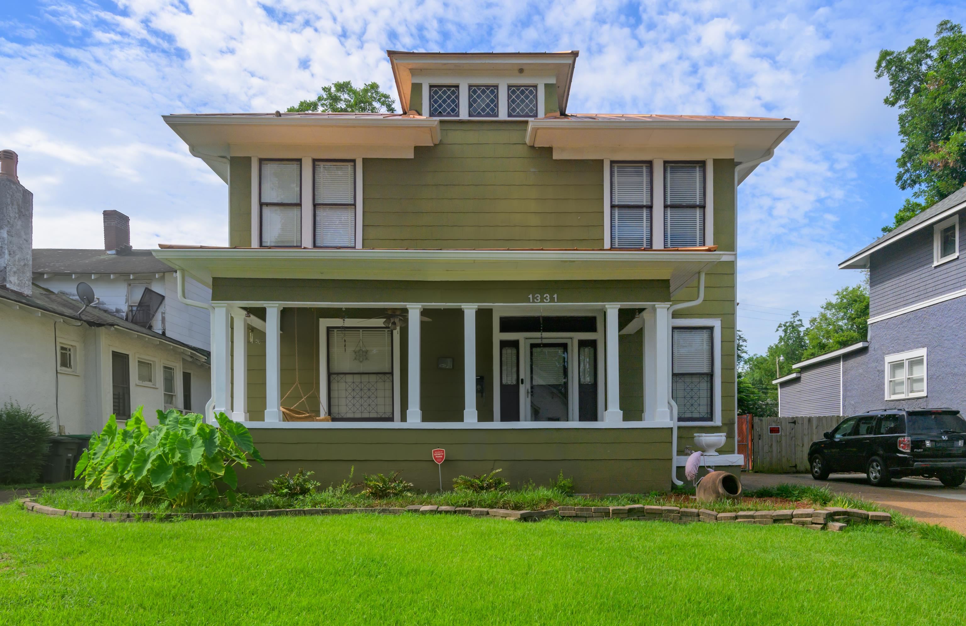 1331 FAXON AVE