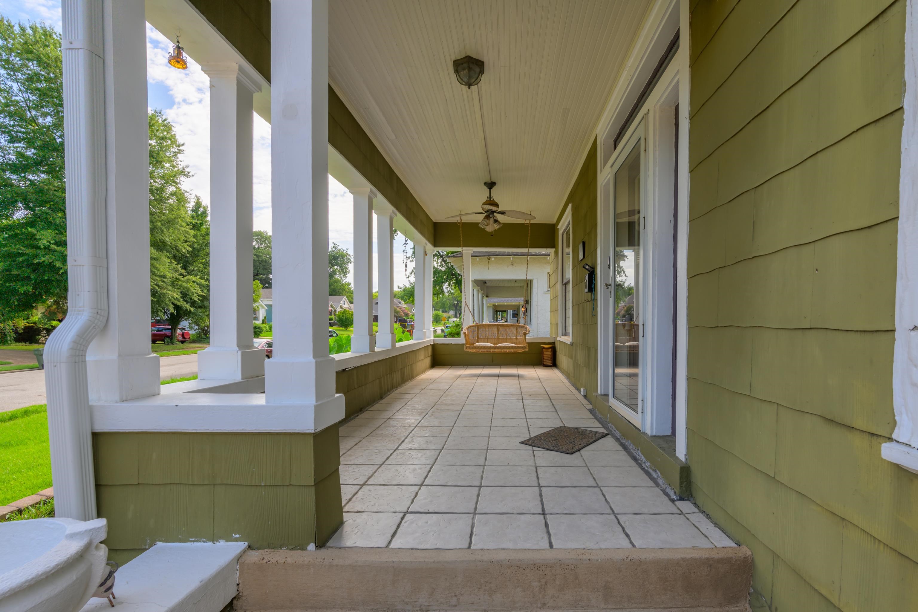 1331 FAXON AVE