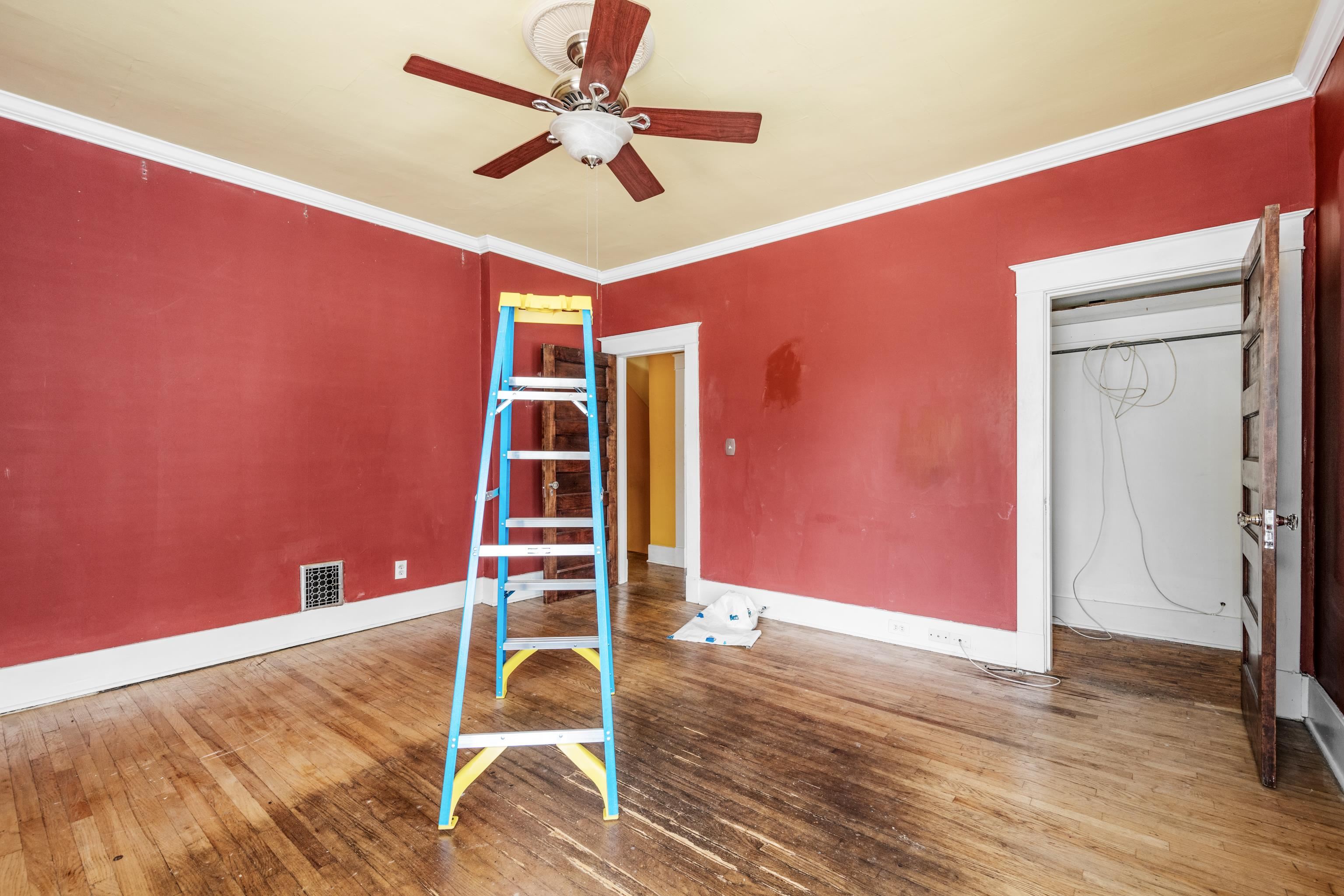 1331 FAXON AVE