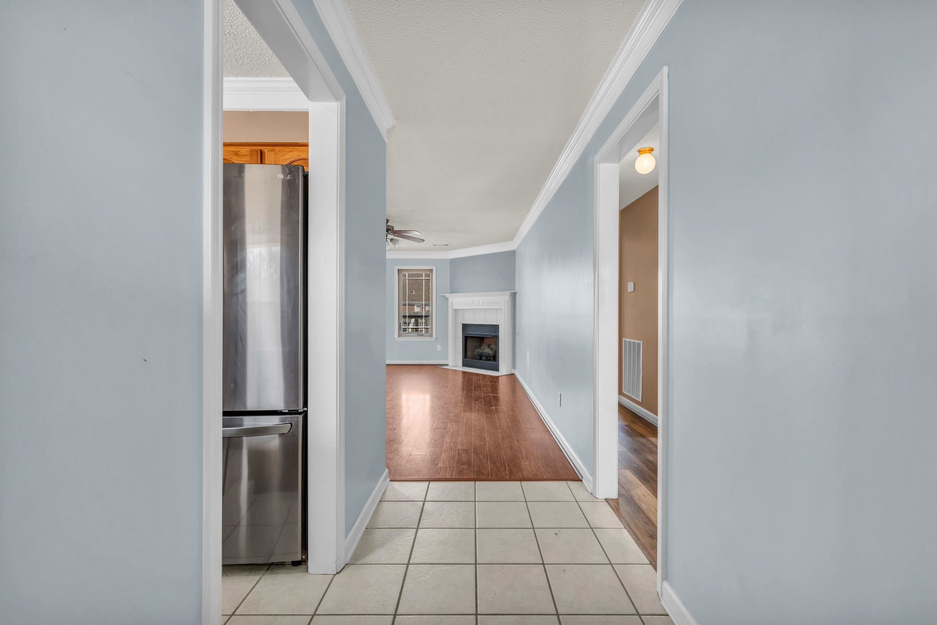 14 AZALEA DR