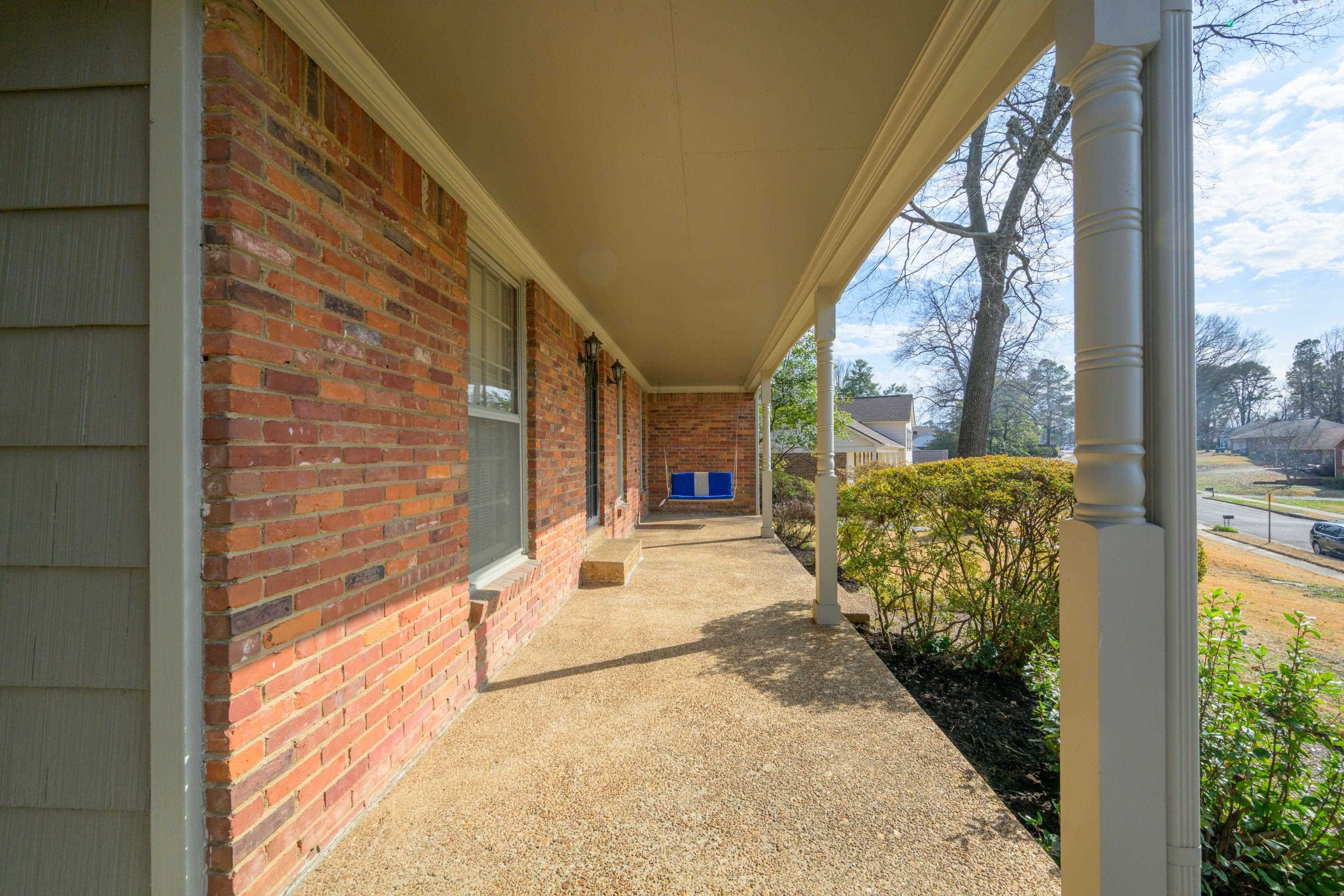 902 PARK VALLEY RD