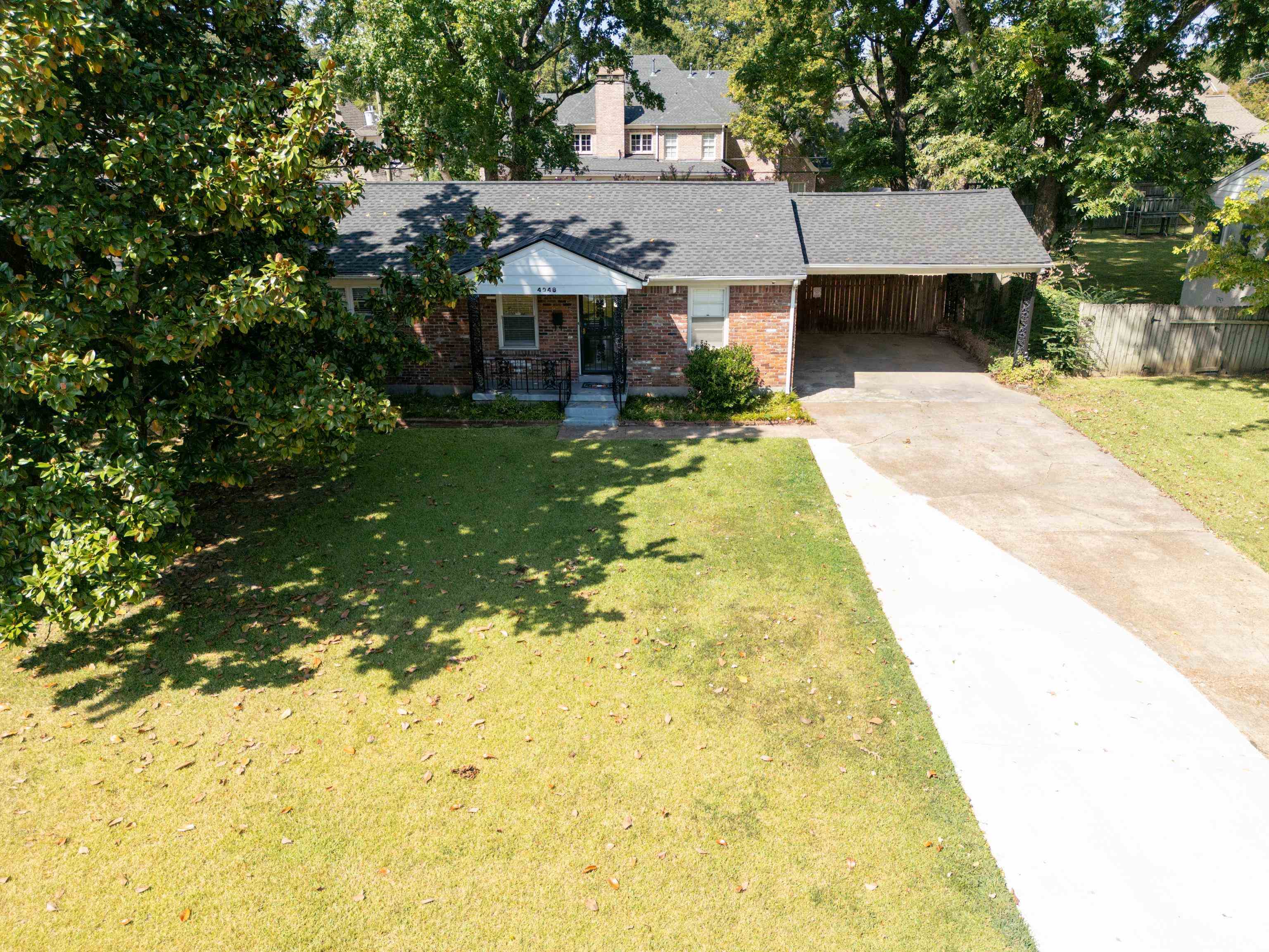 4948 FAIRFIELD CIR