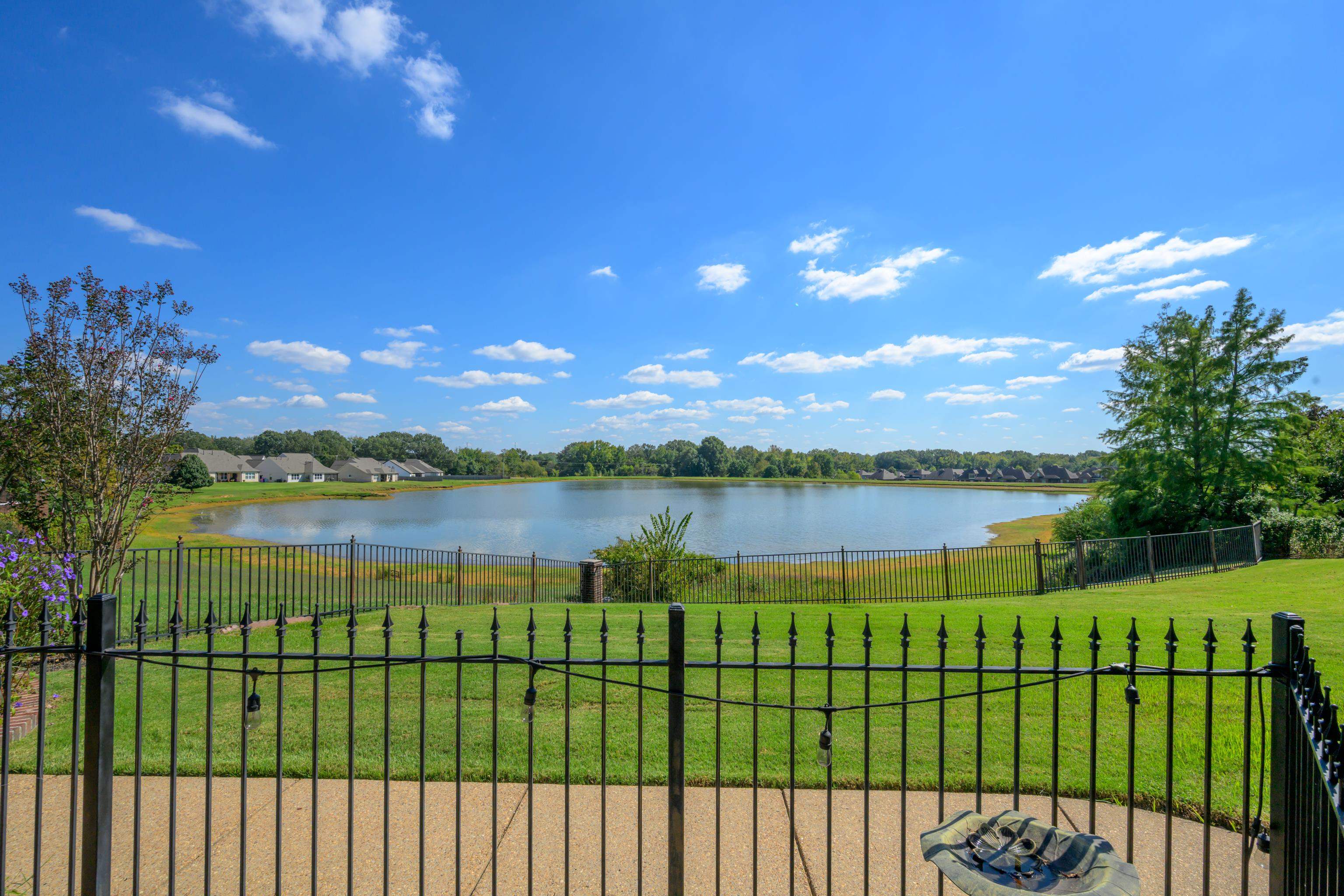 6658 INDIGO LAKE DR