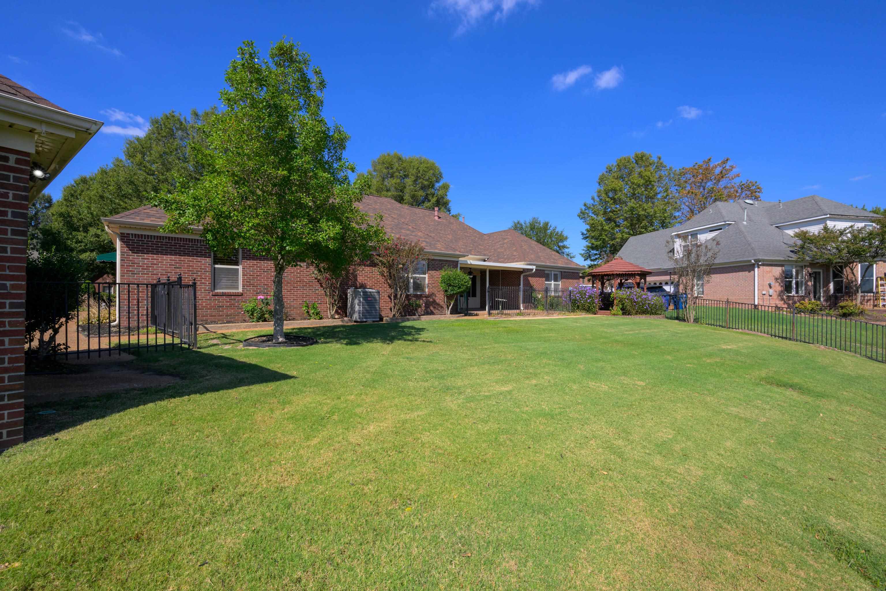 6658 INDIGO LAKE DR