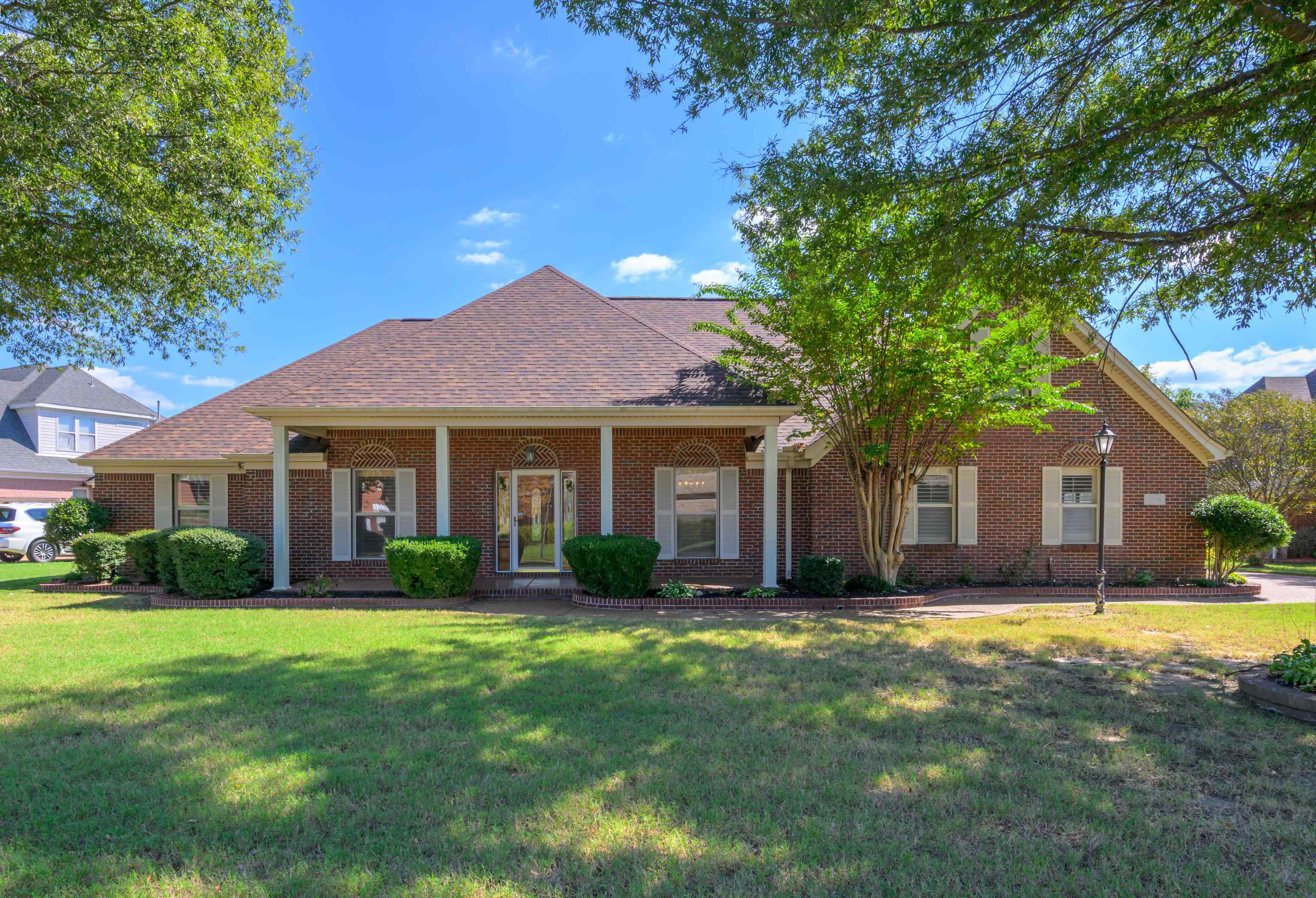 6658 INDIGO LAKE DR