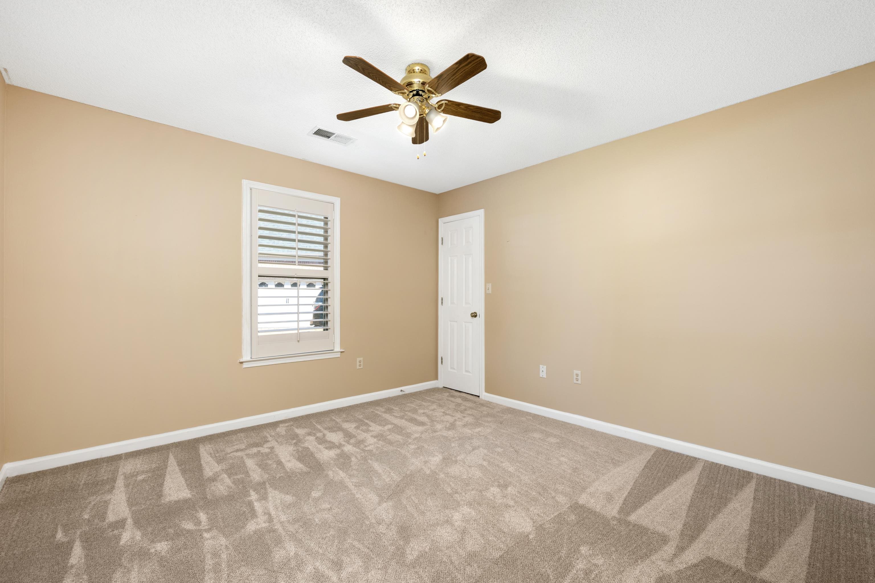 6658 INDIGO LAKE DR