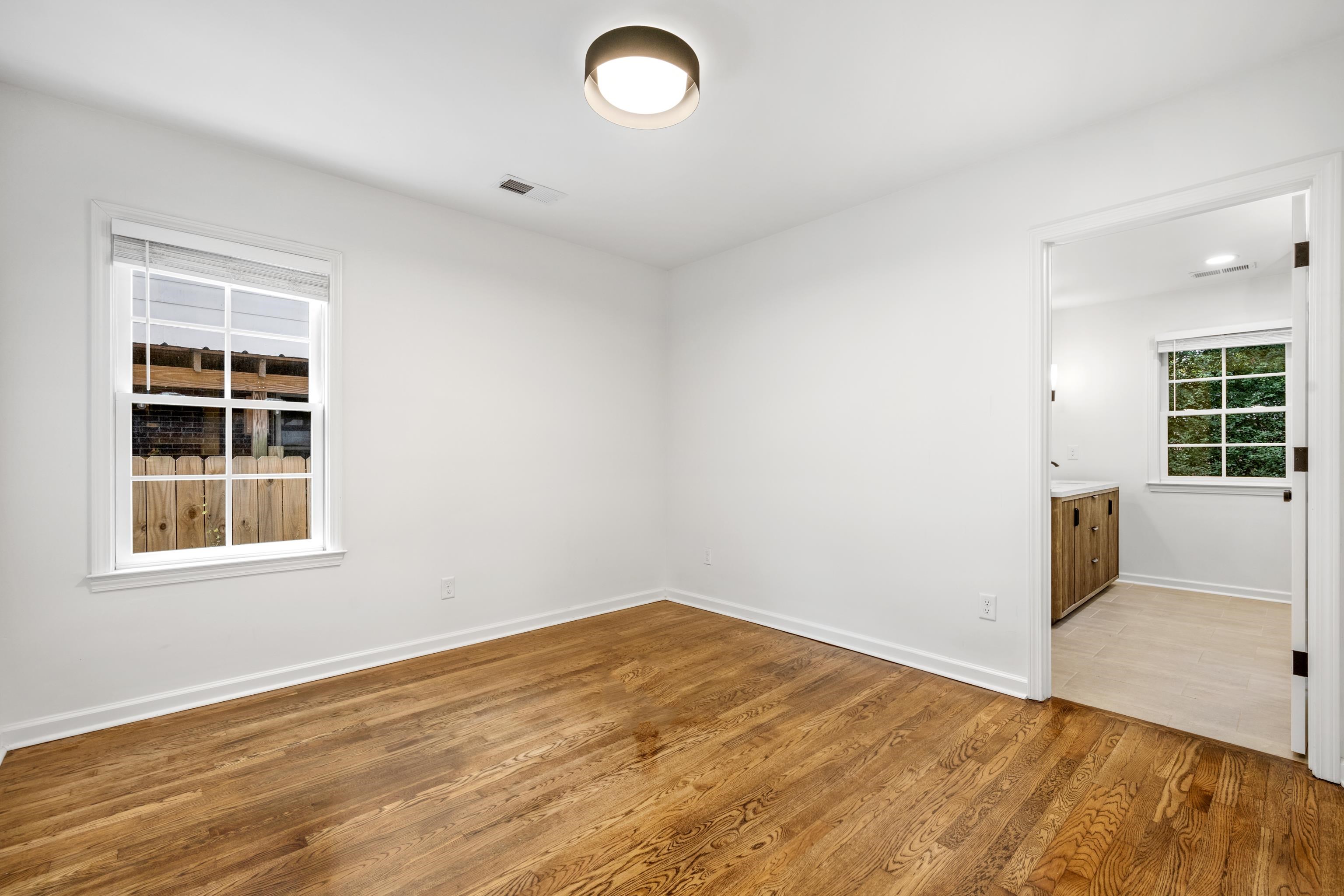 3115 S LAFAYETTE CIR