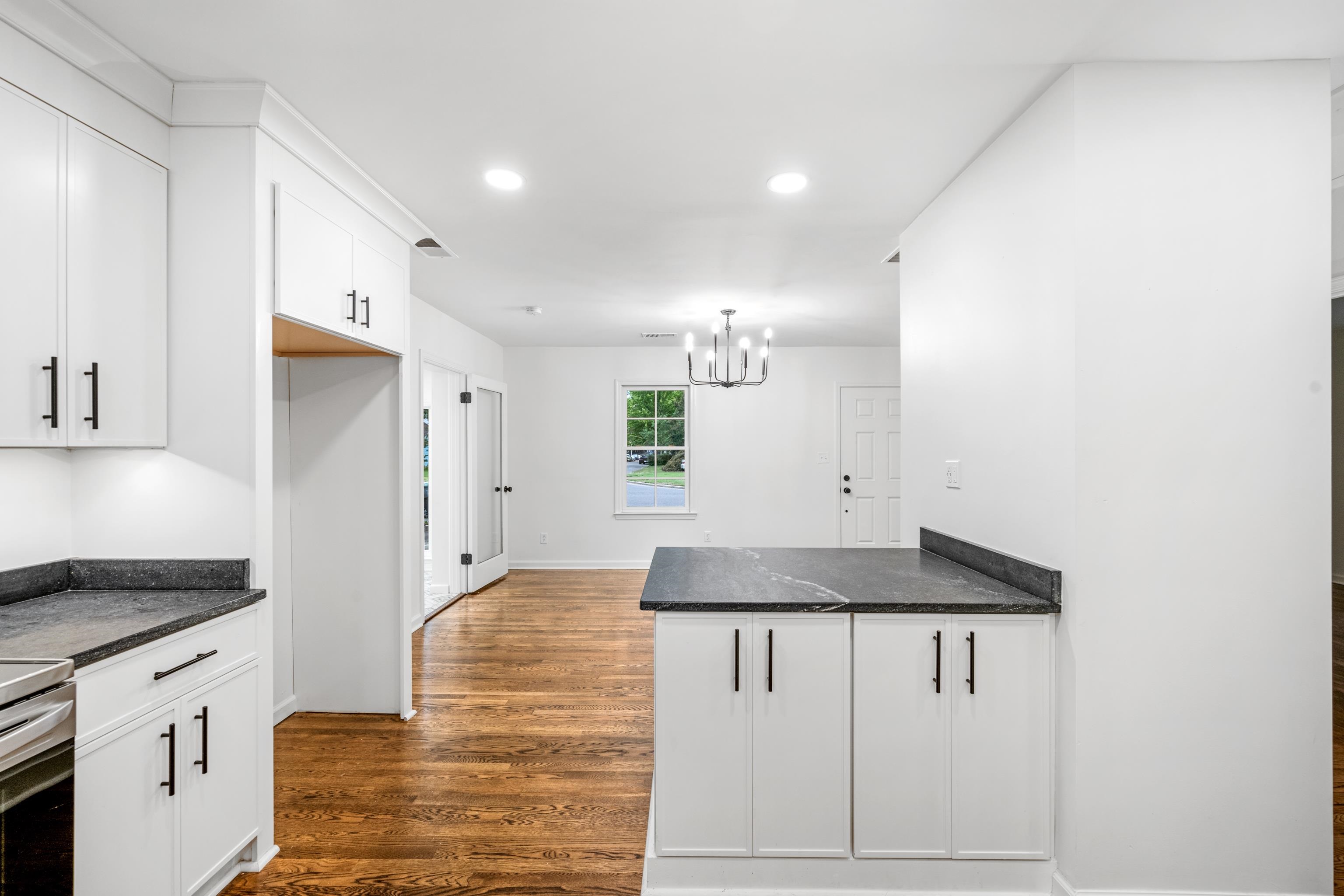 3115 S LAFAYETTE CIR