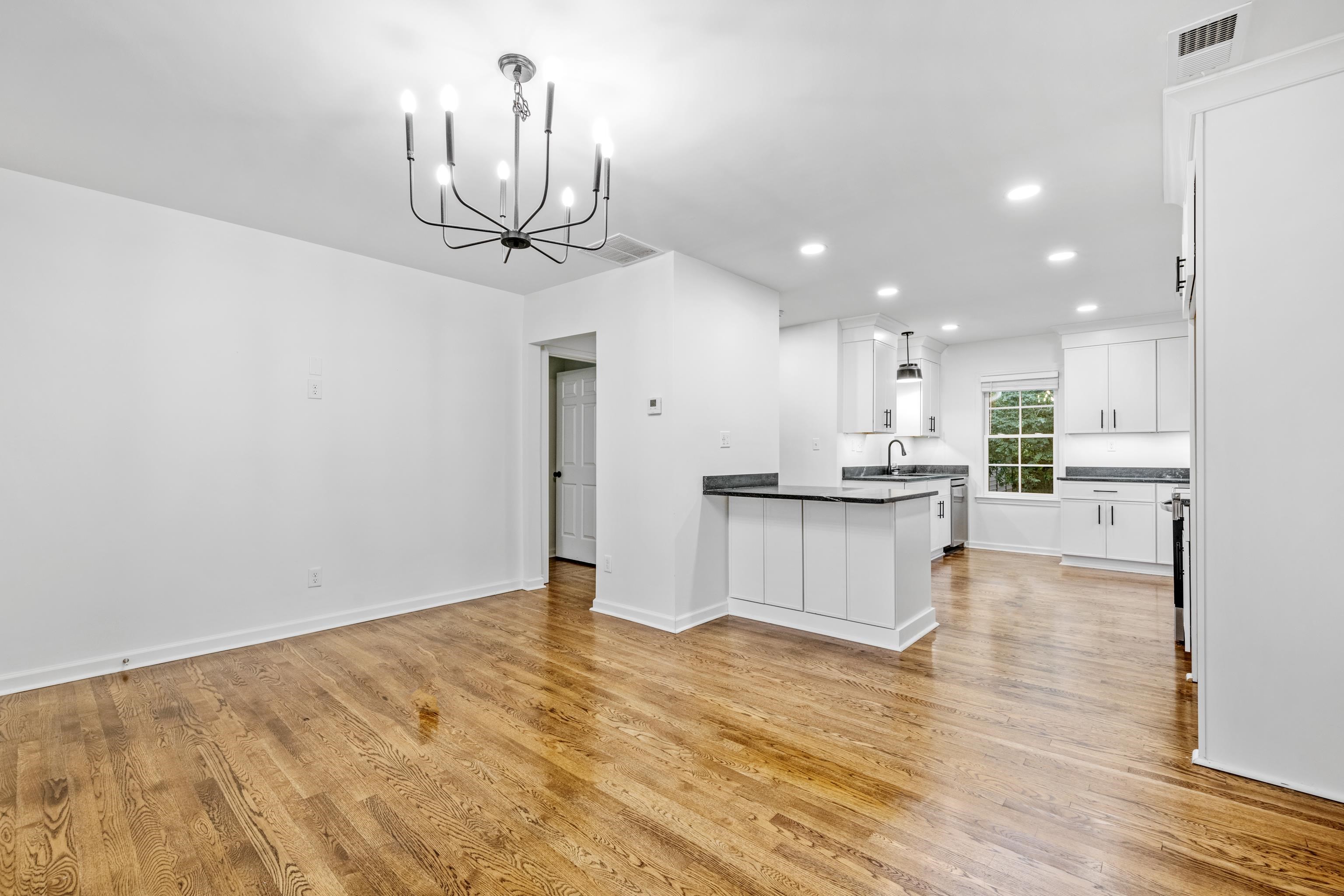 3115 S LAFAYETTE CIR