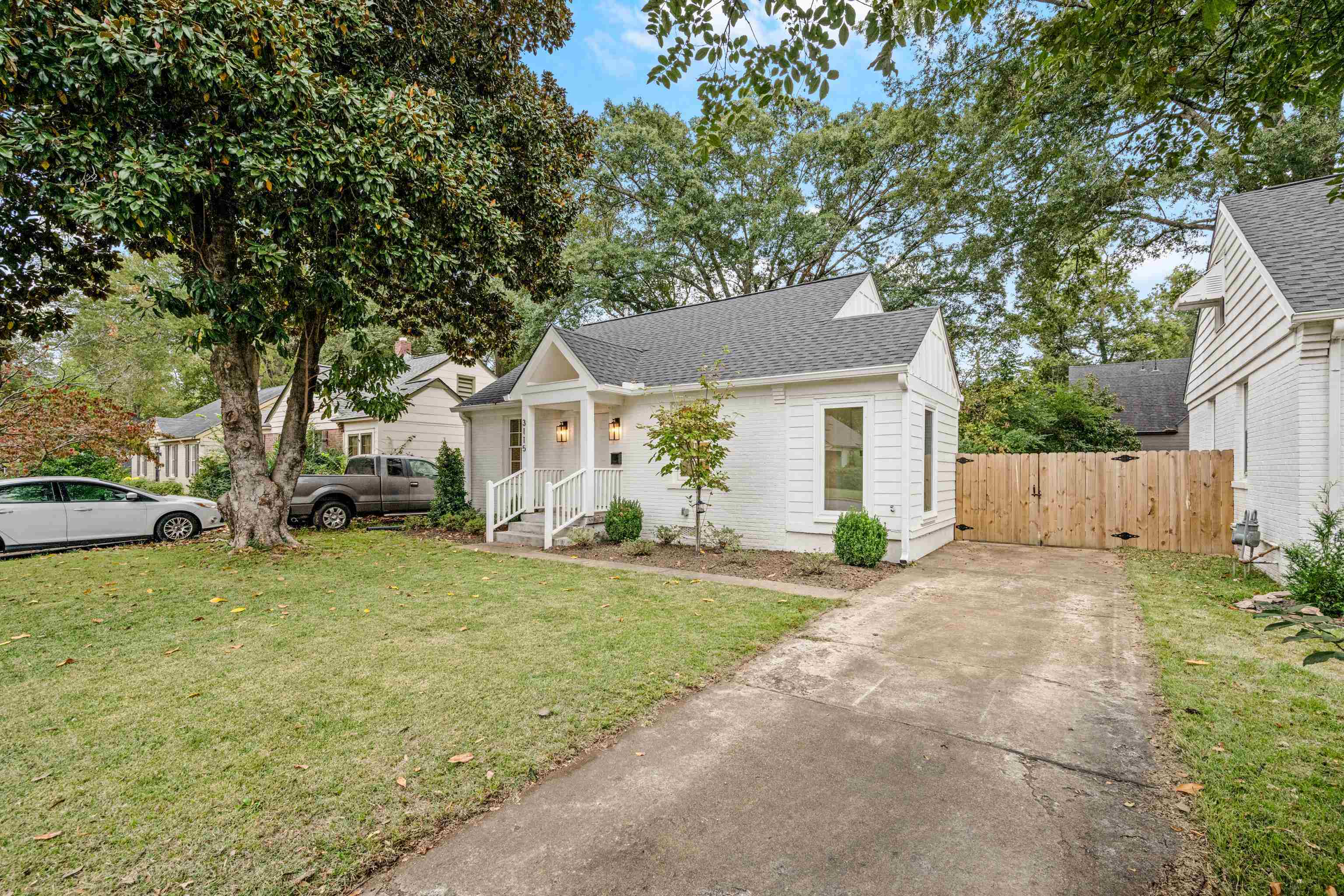 3115 S LAFAYETTE CIR