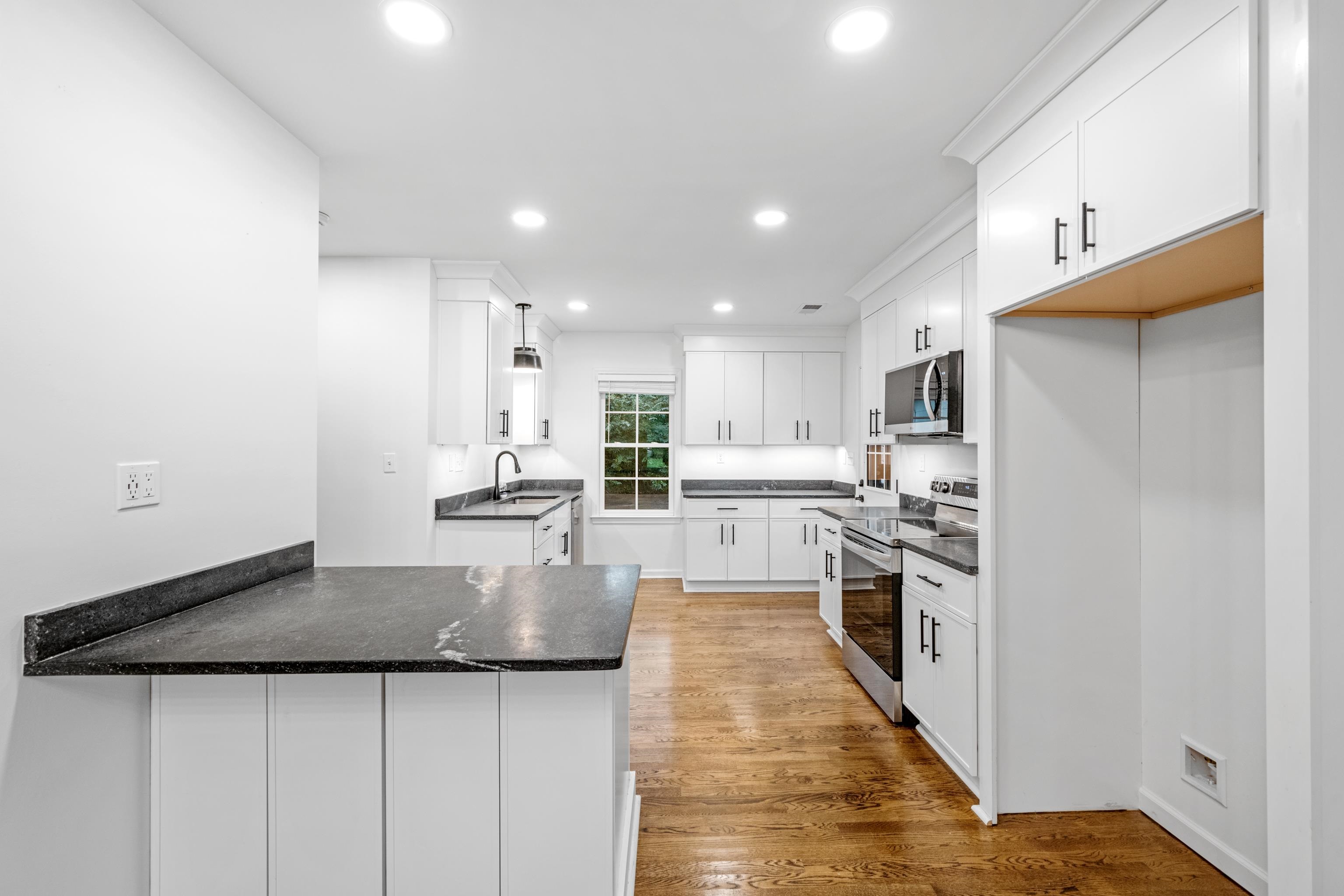 3115 S LAFAYETTE CIR