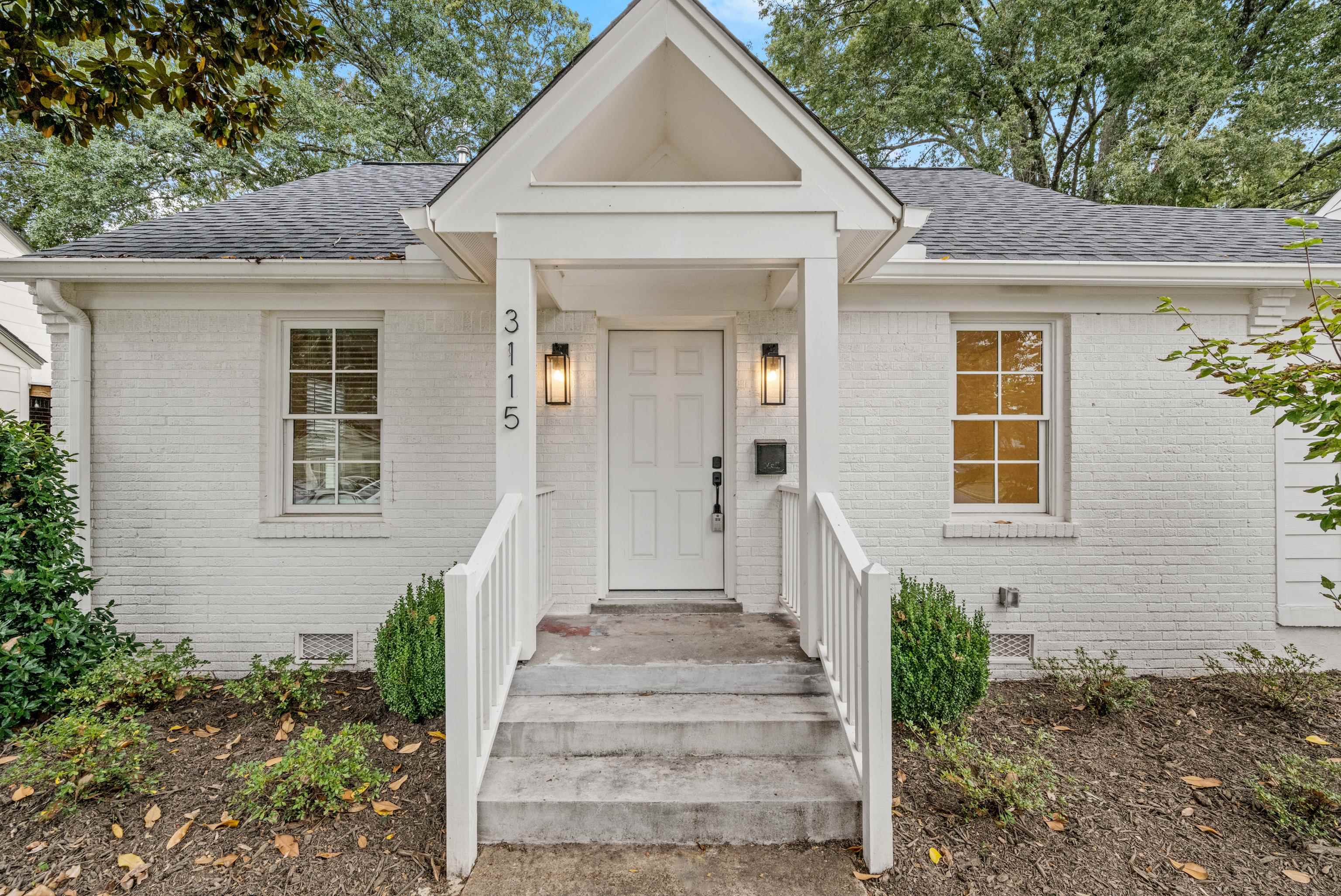 3115 S LAFAYETTE CIR