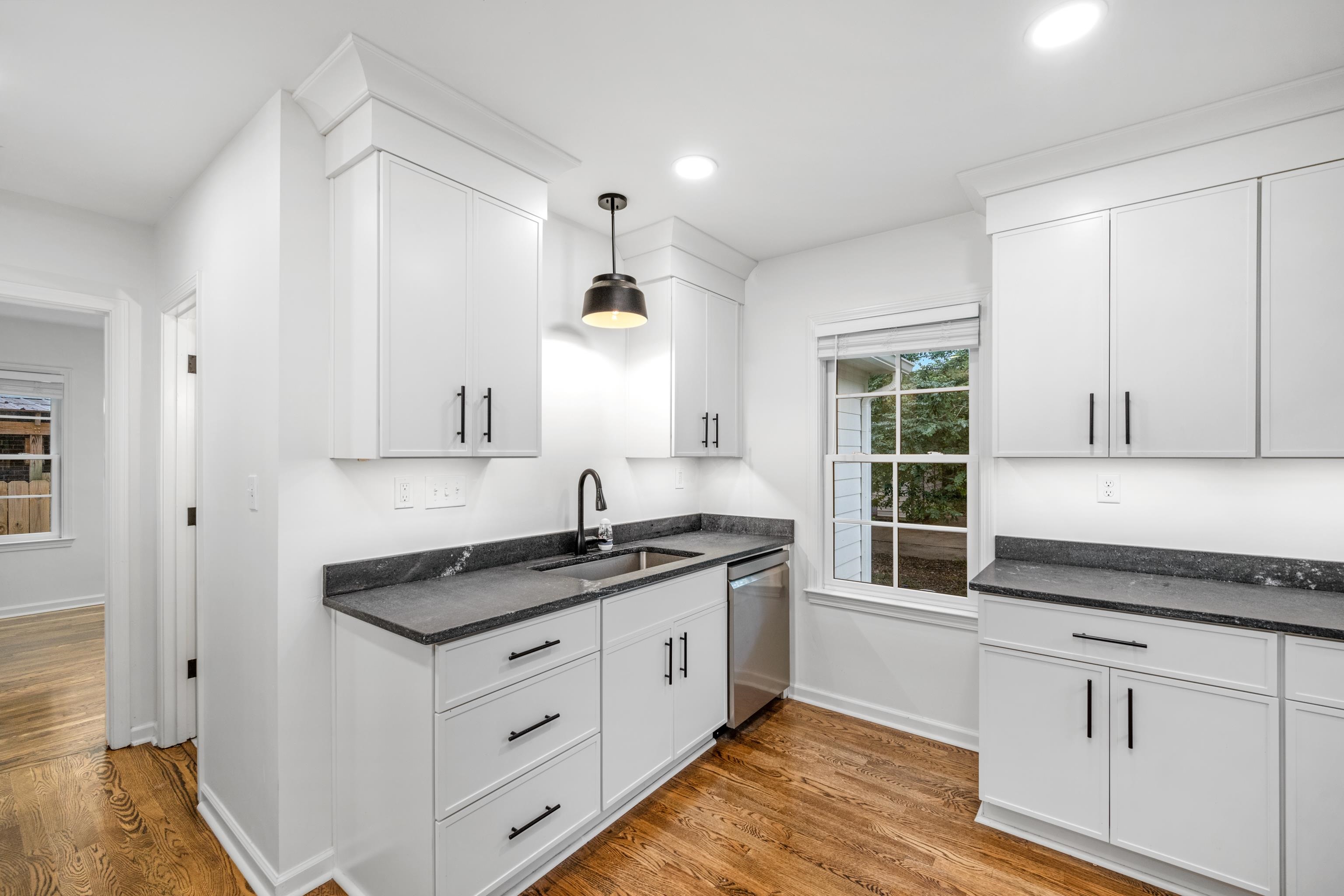 3115 S LAFAYETTE CIR