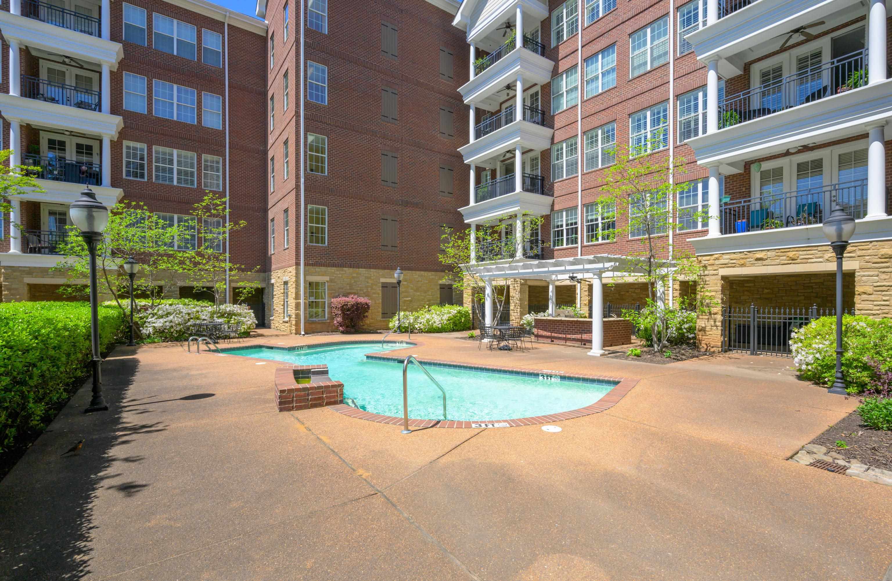 3520 CENTRAL AVE Unit: 101