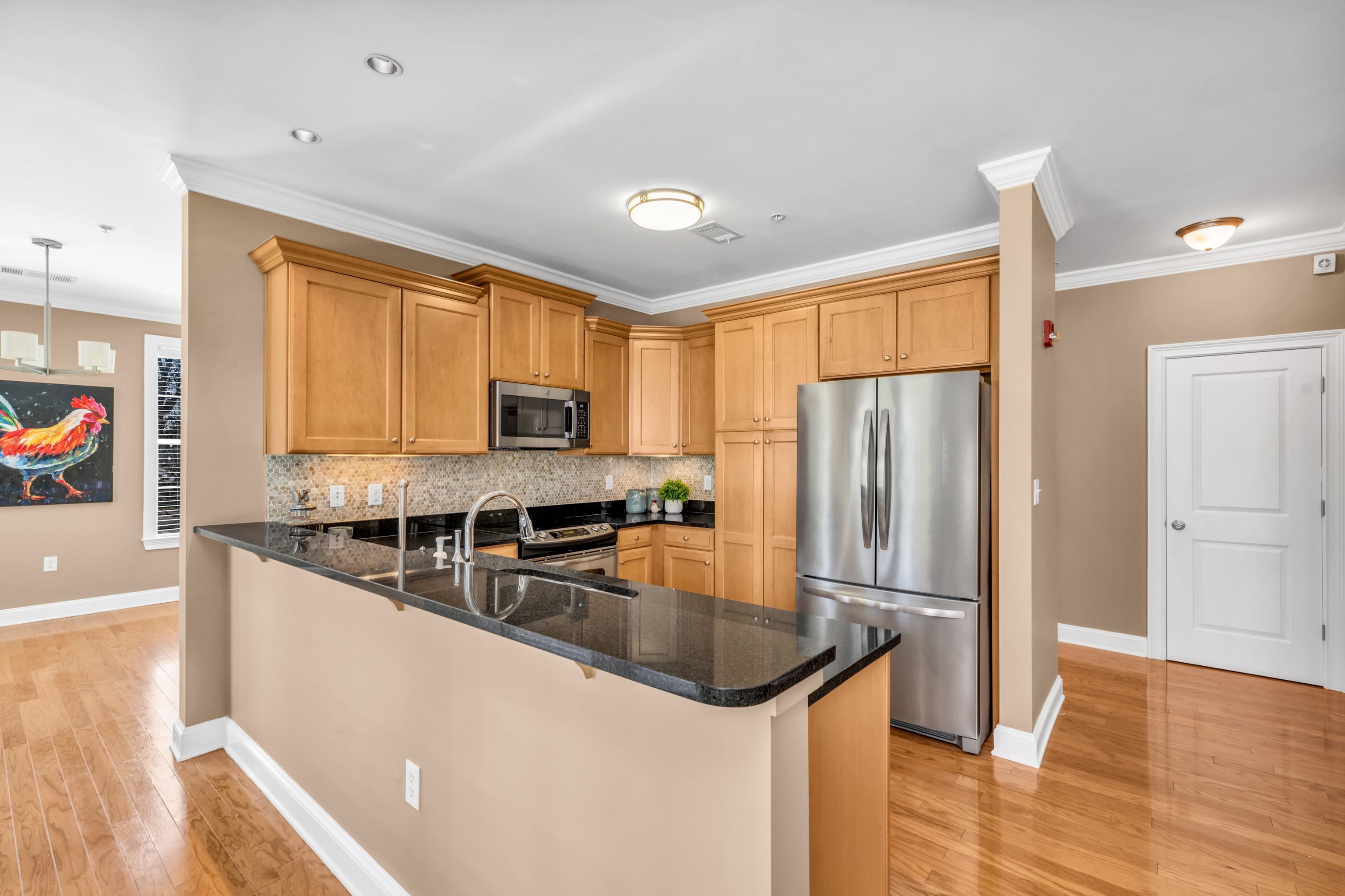 3520 CENTRAL AVE Unit: 101