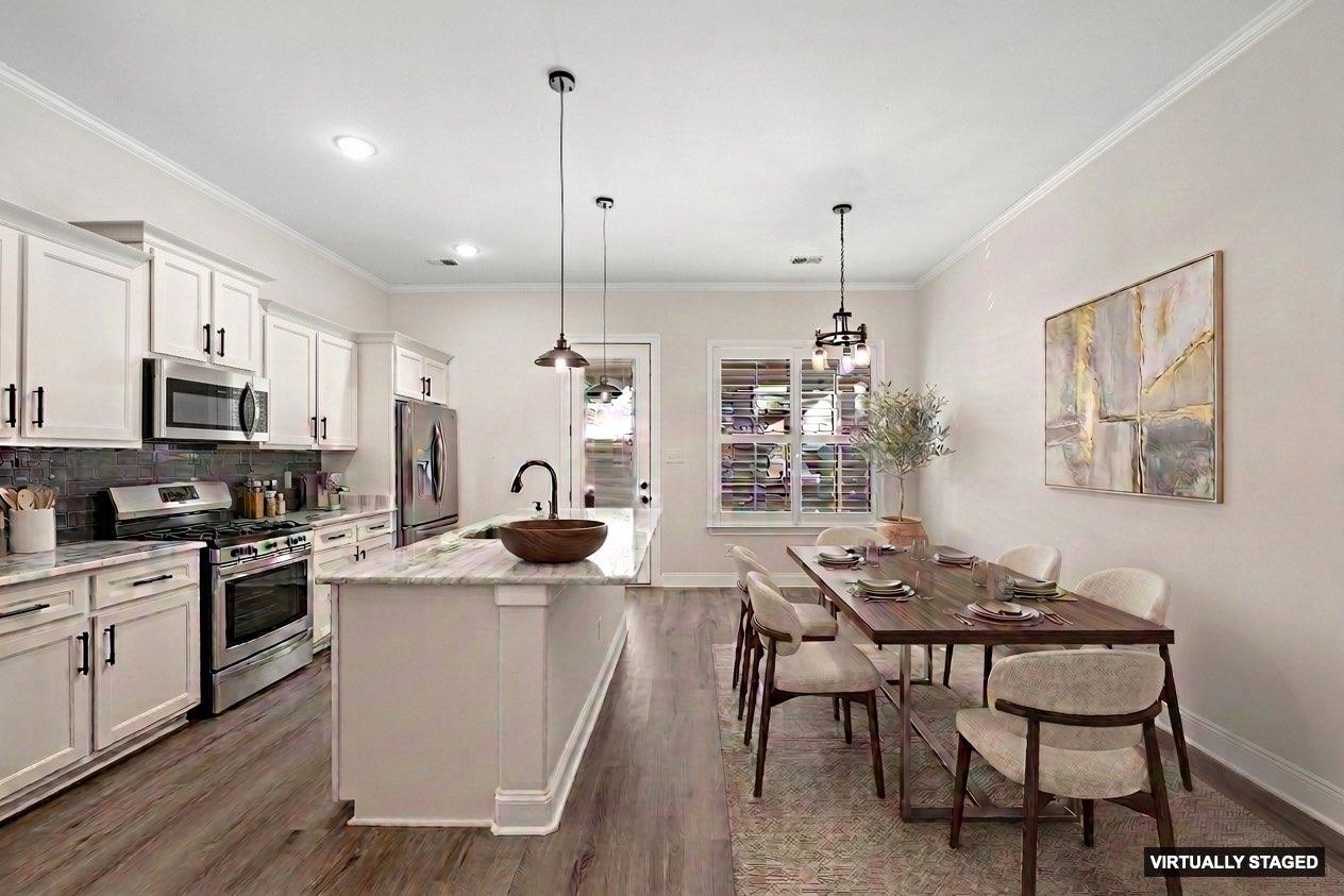 7405 APPLING MIST DR