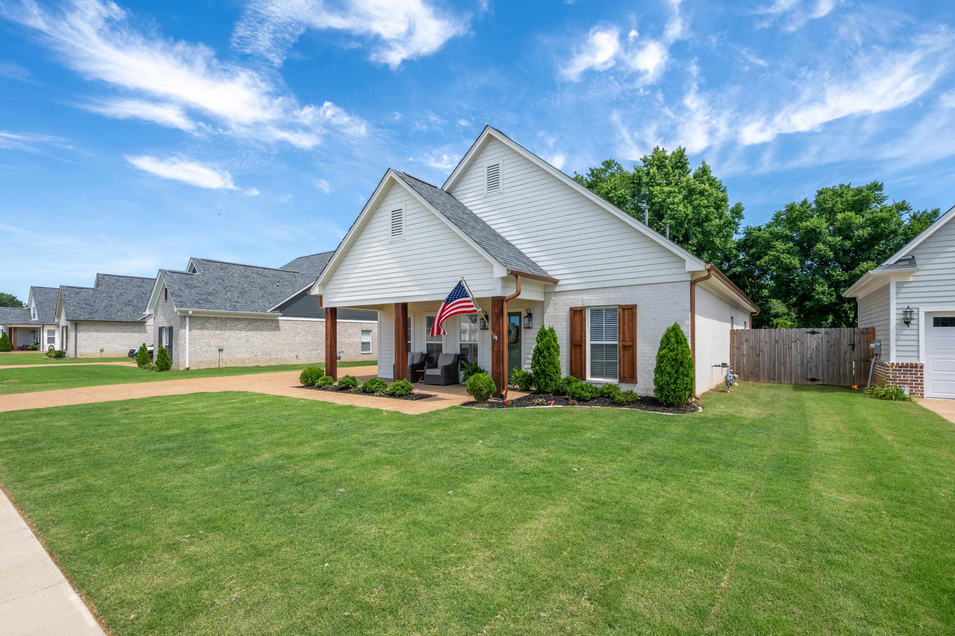 2866 HIGH POINTE AVE