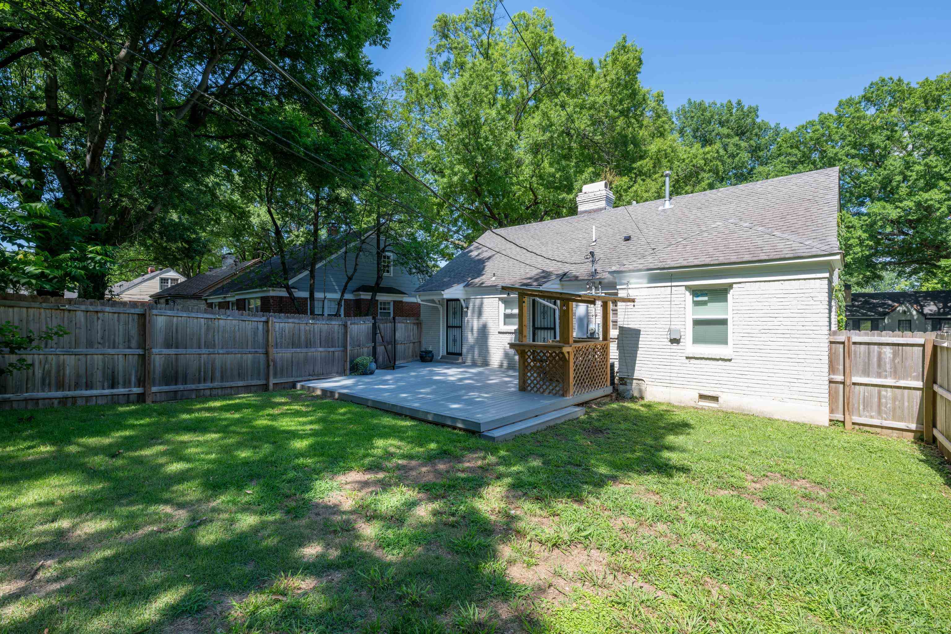 37 S ALICIA DR