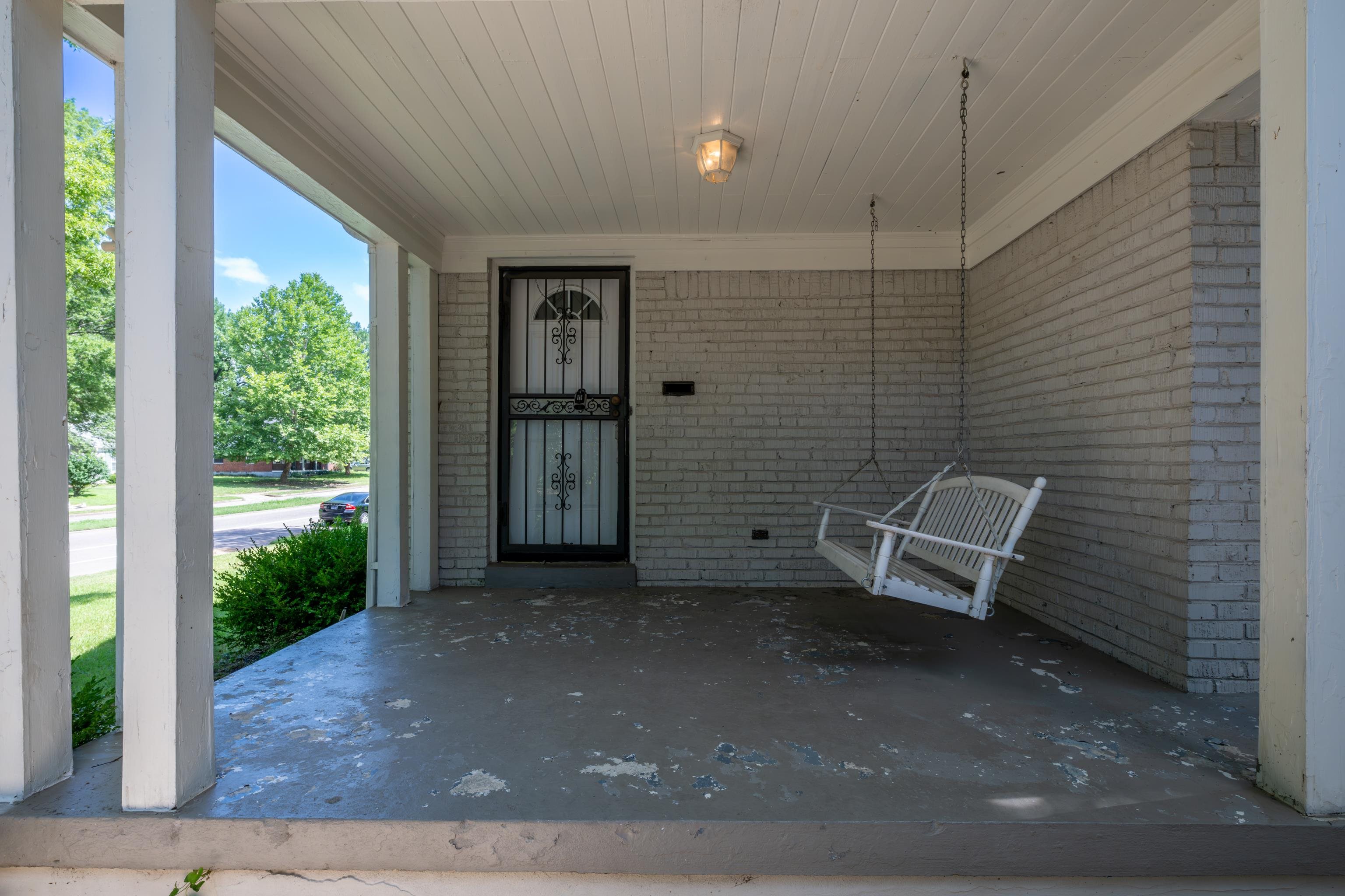 37 S ALICIA DR
