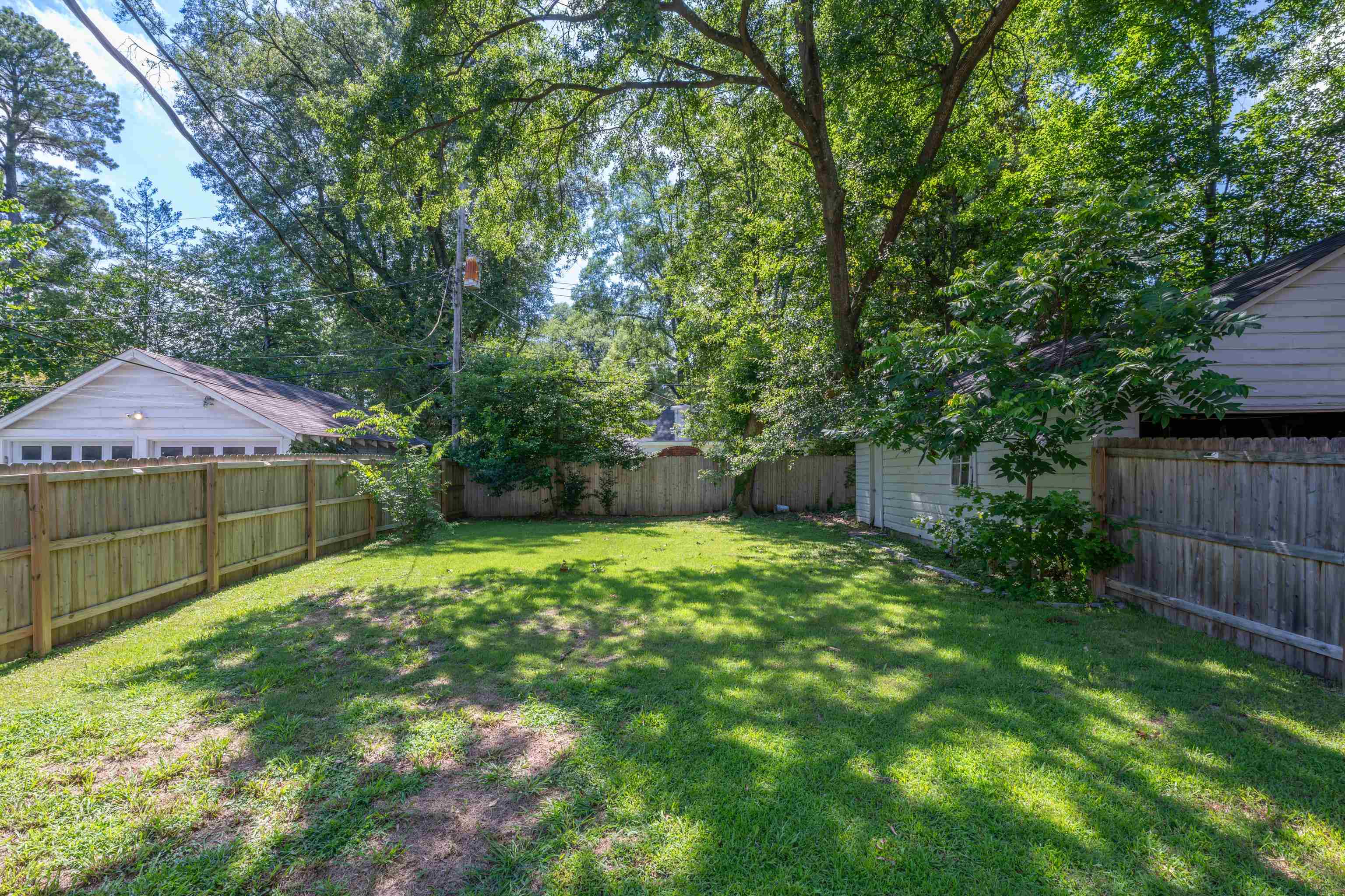 37 S ALICIA DR