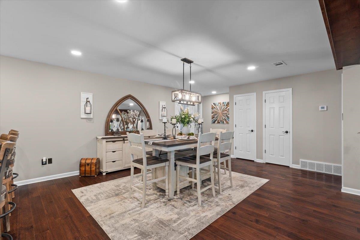 7591 E KERRVILLE-ROSEMARK RD