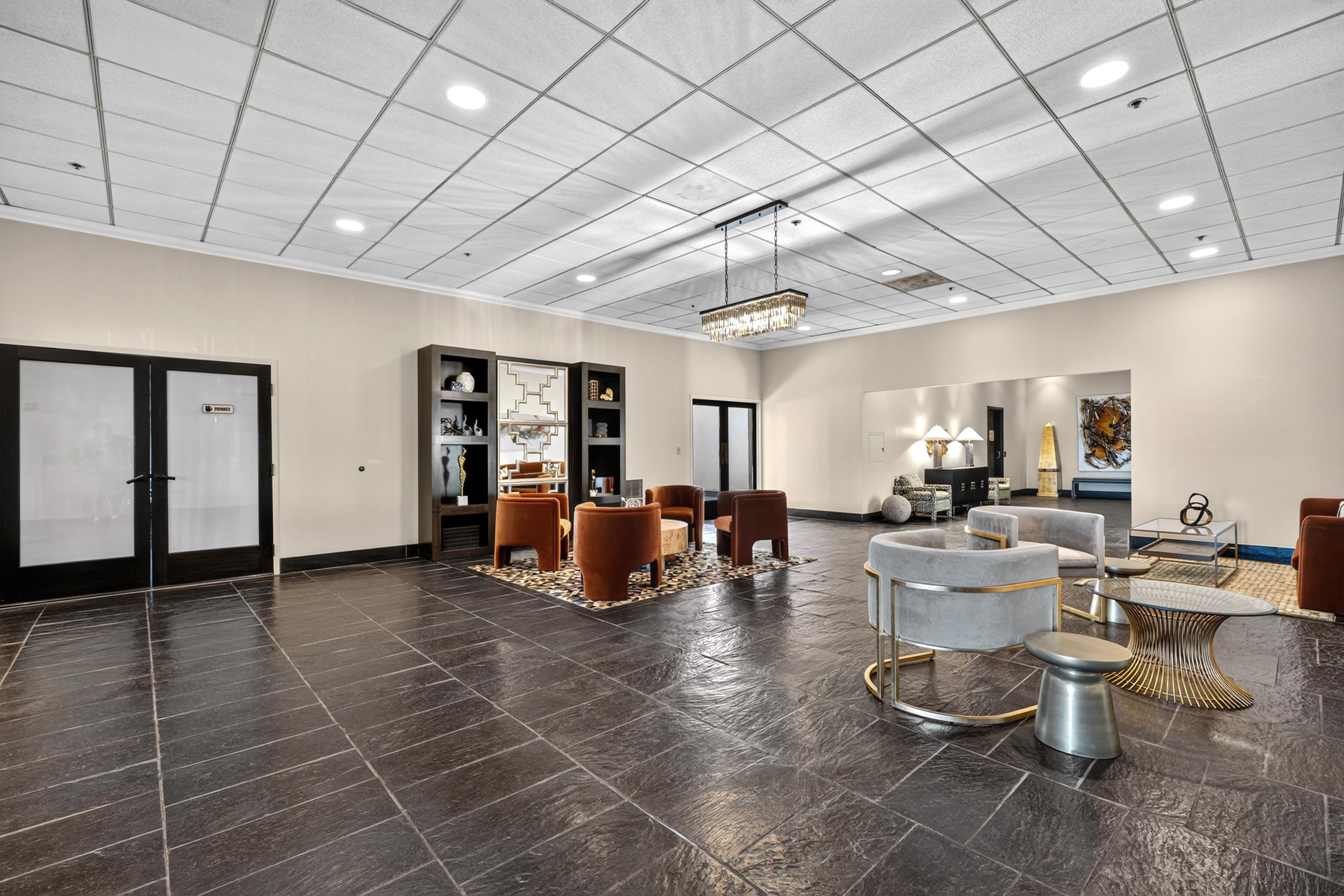 200 WAGNER PL Unit: 805