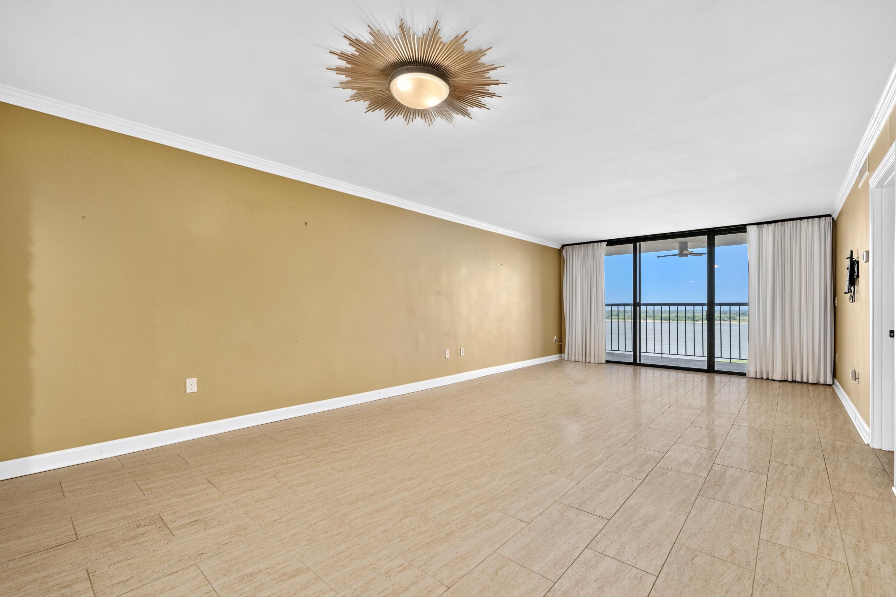 200 WAGNER PL Unit: 805