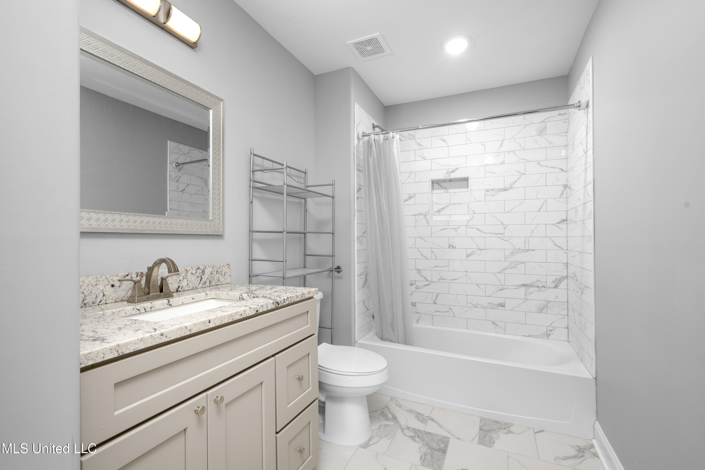 4768 Bowie Lane