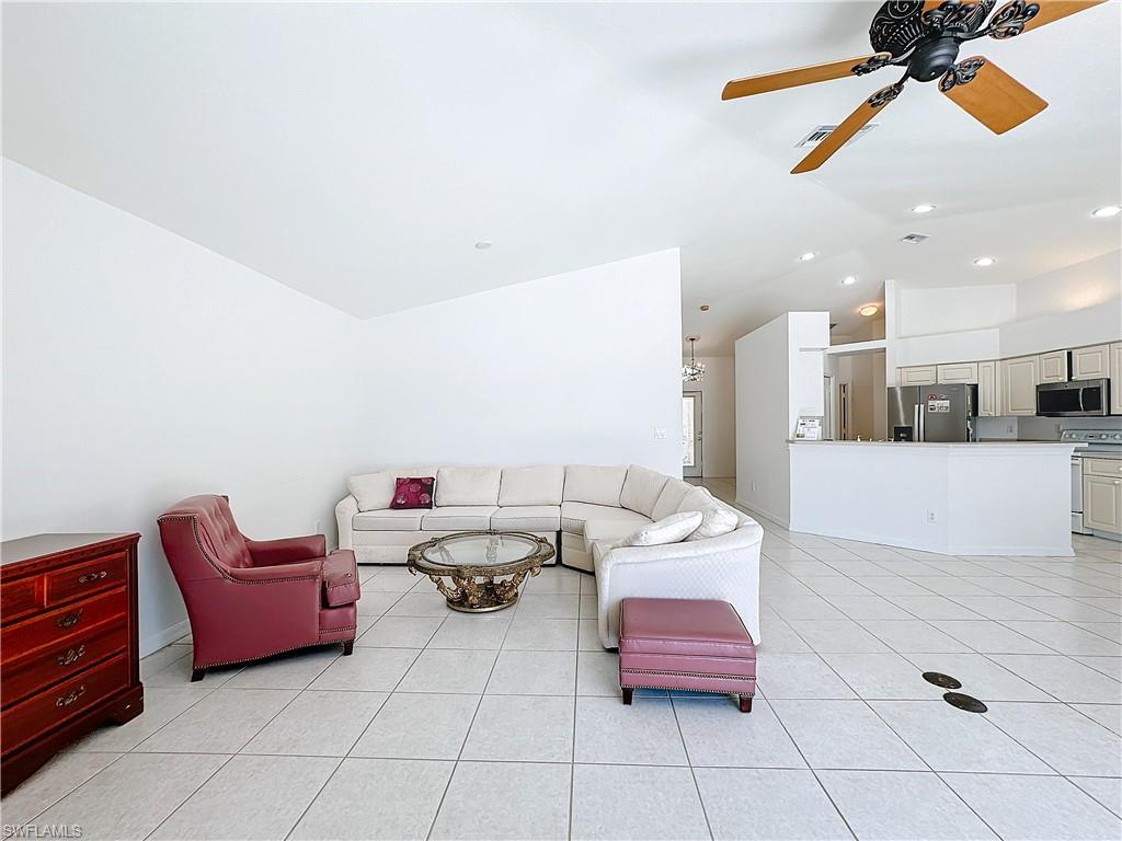 2185 Morning Sun Lane