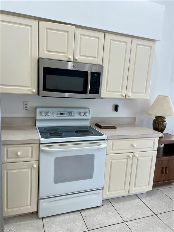 2185 Morning Sun Lane