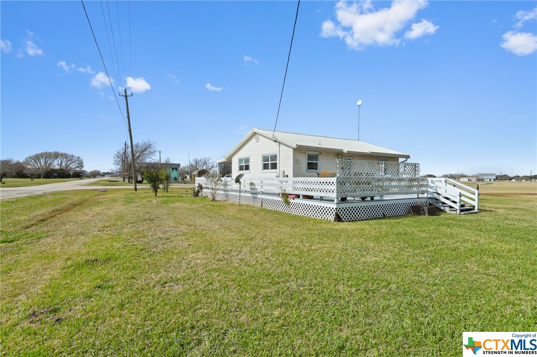 12 Thunderbird Drive