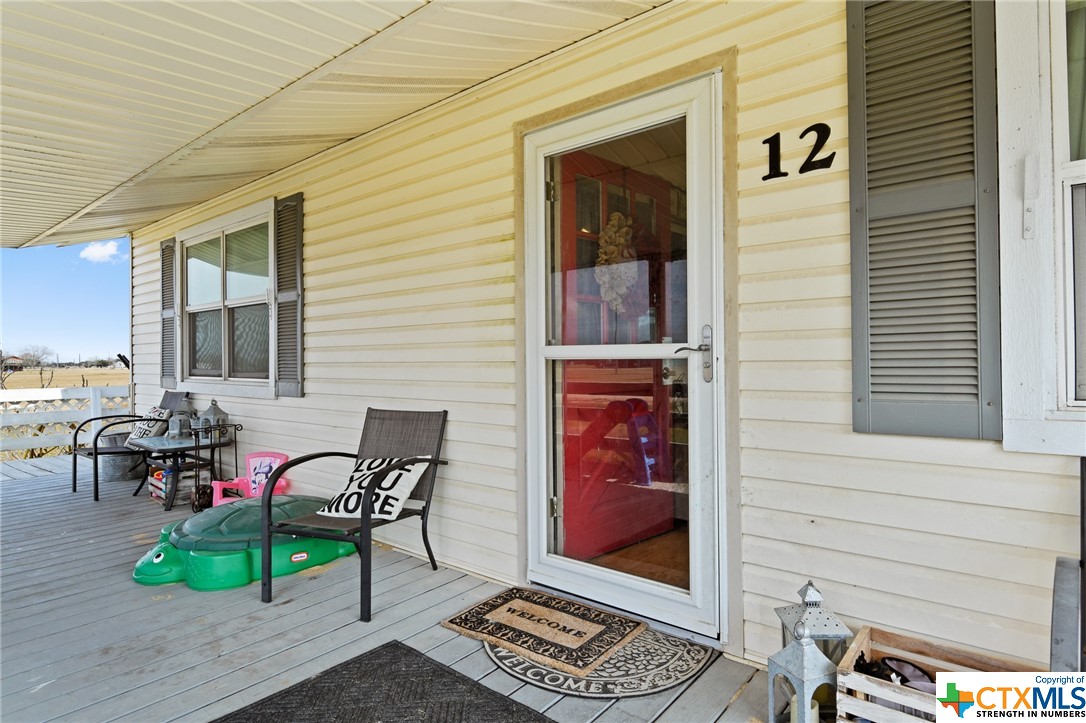 12 Thunderbird Drive