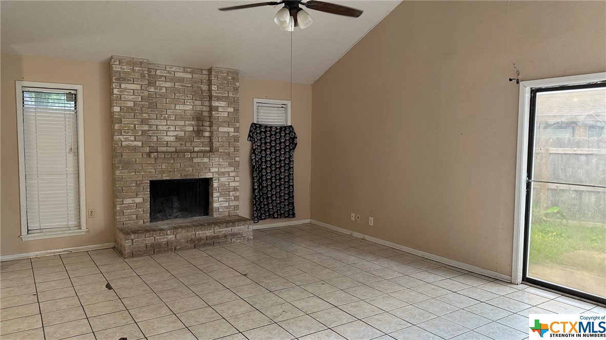 507 Camelot Drive
