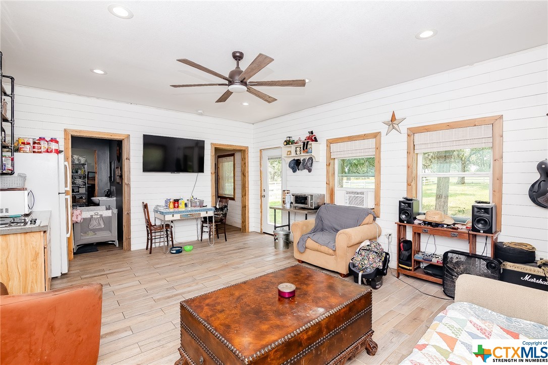 4132 County Road 436