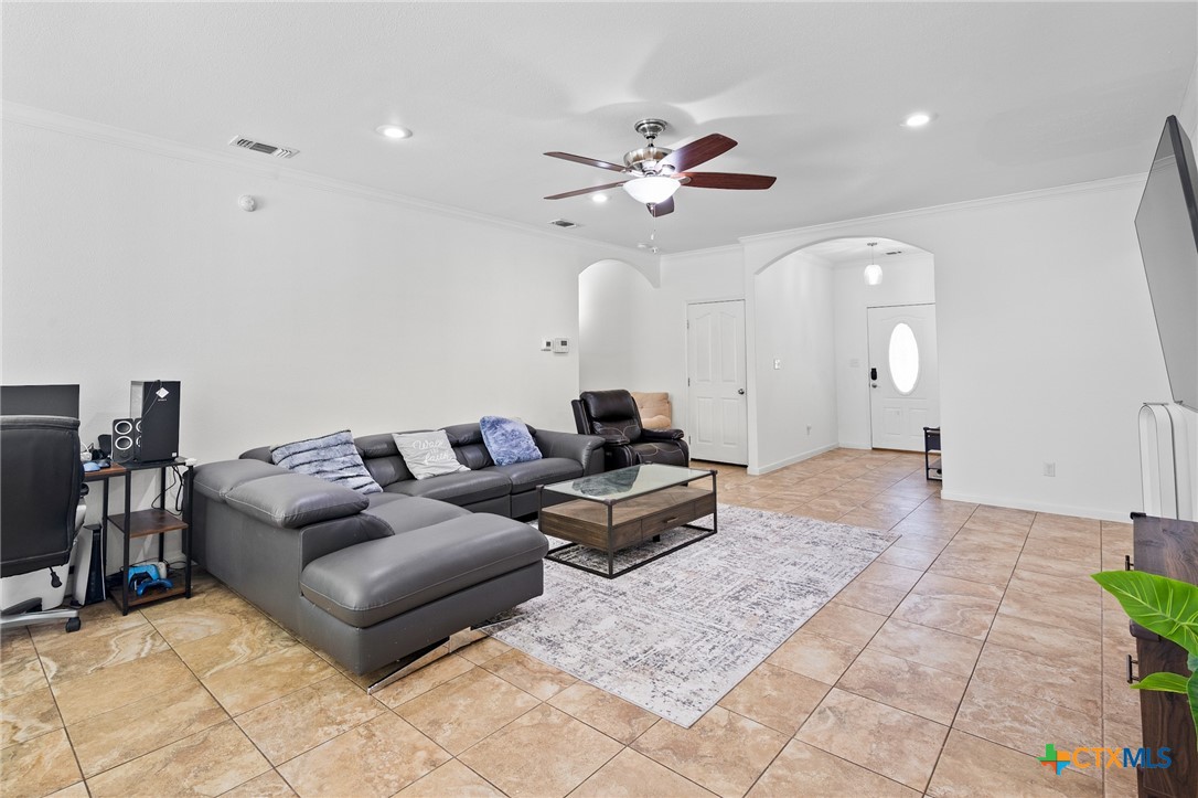 608 Mason Circle