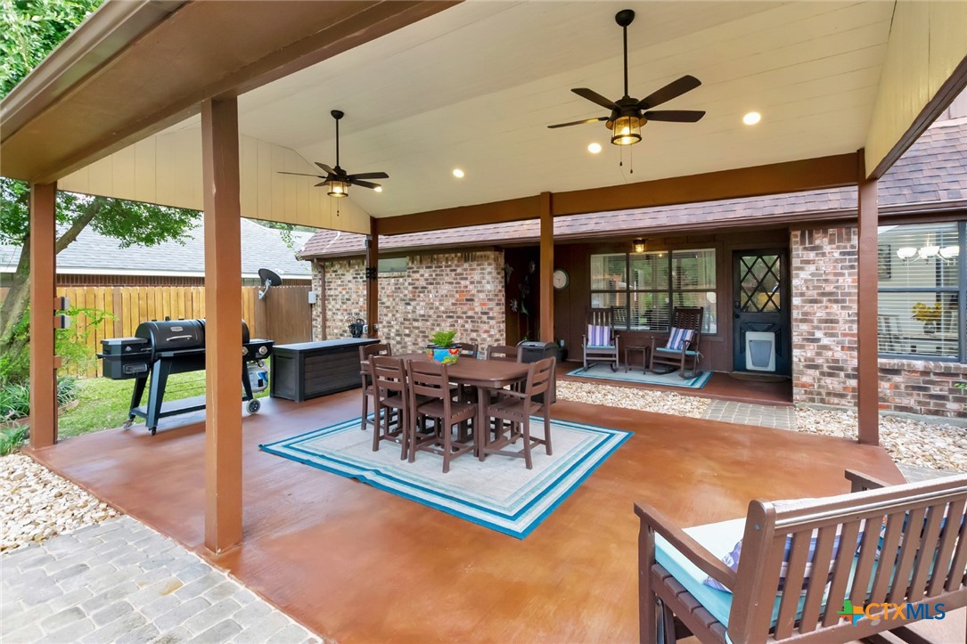 306 Tracy Lane