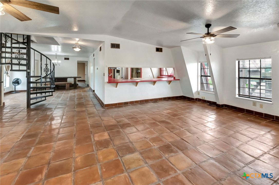 9703 State Highway 35