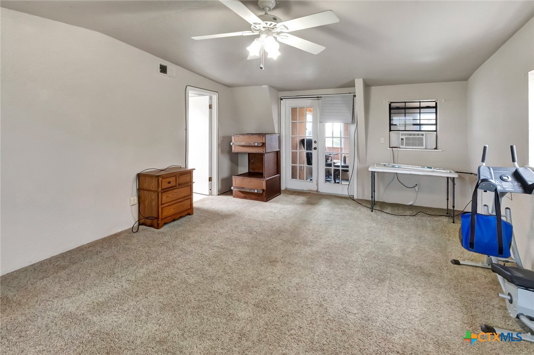 9703 State Highway 35
