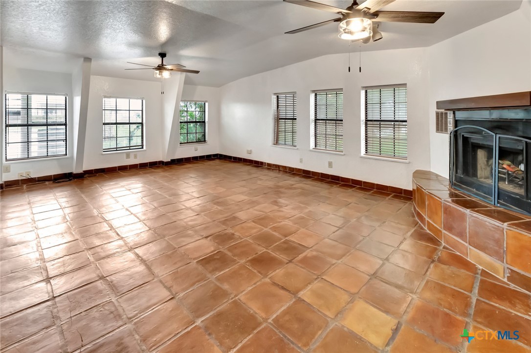 9703 State Highway 35