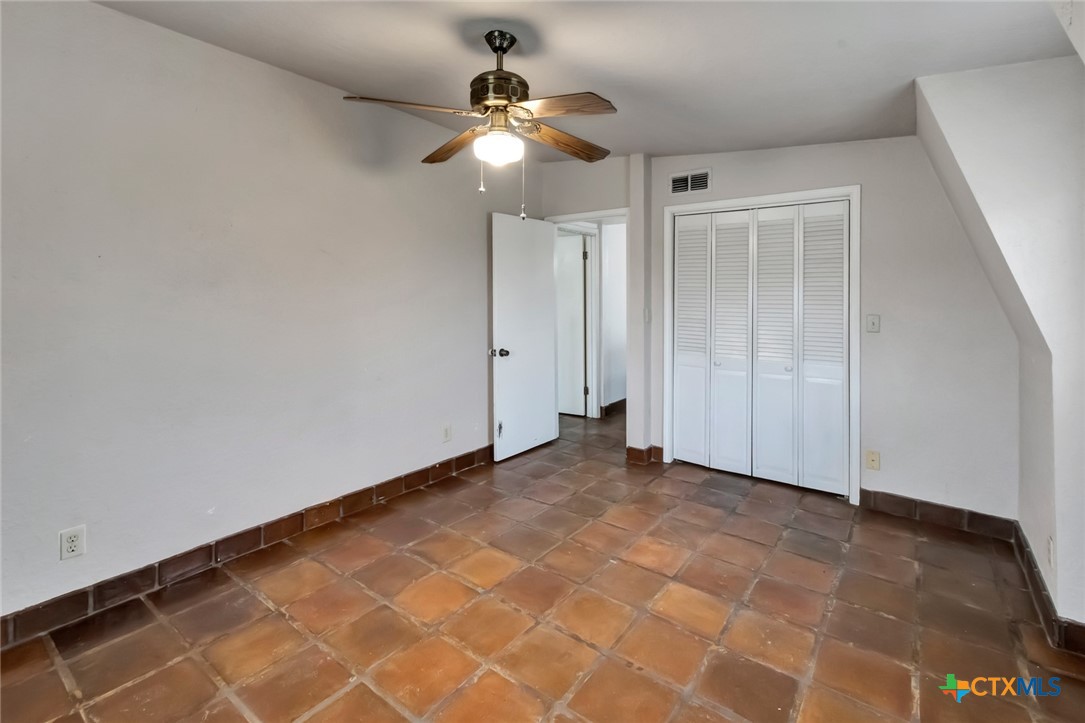 9703 State Highway 35