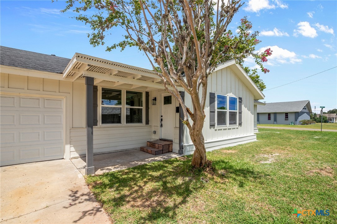 402 W Depot Street