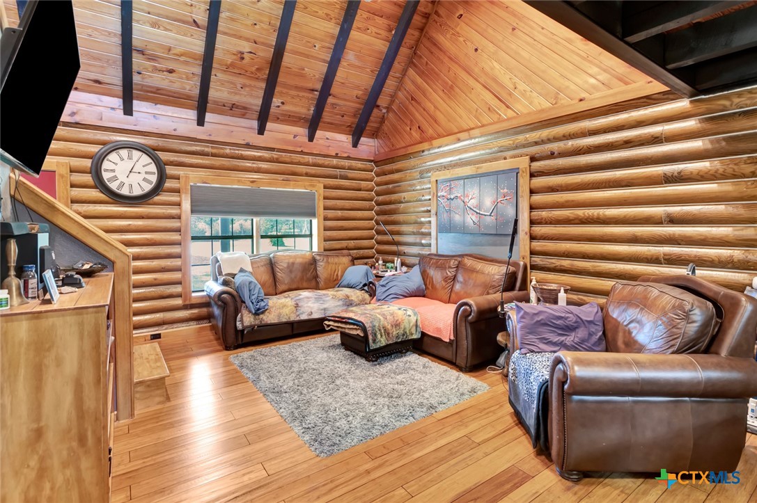 1617 County Road 110